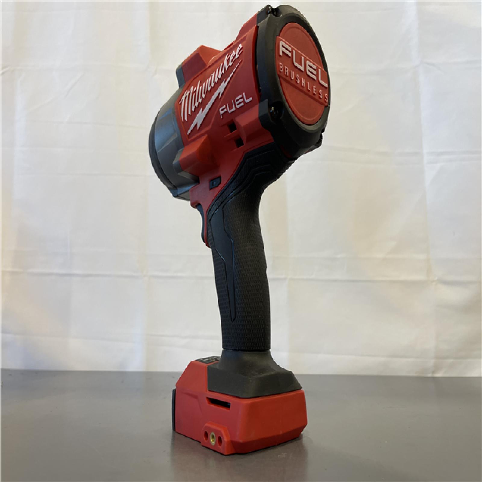 AS-IS - M18 FUEL 18V Lithium-Ion Brushless Cordless 1/2 in. Impact Wrench with Friction Ring (Tool-Only)