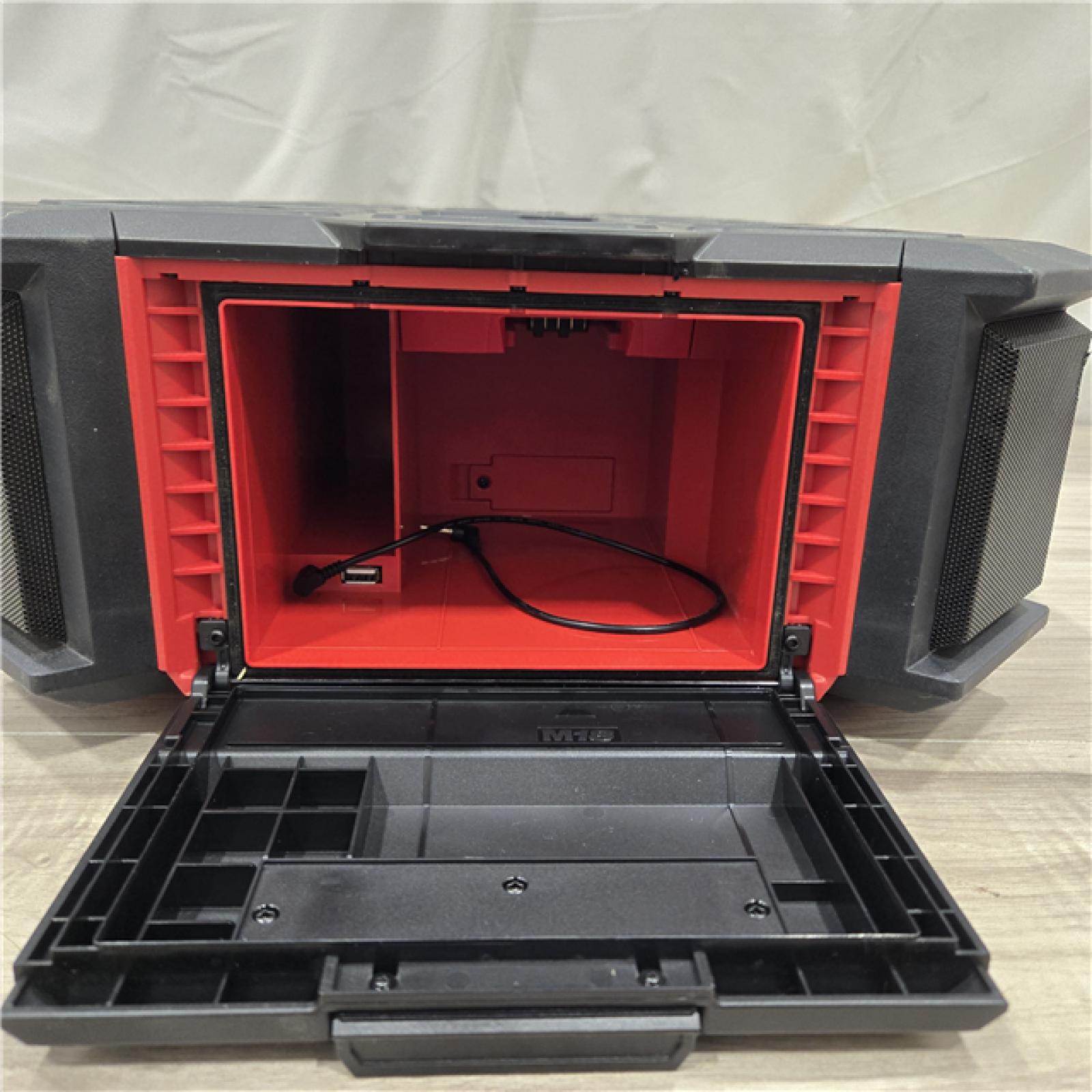 AS-IS Milwaukee 2950-20 18V M18 PACKOUT Cordless Radio (Tool Only)