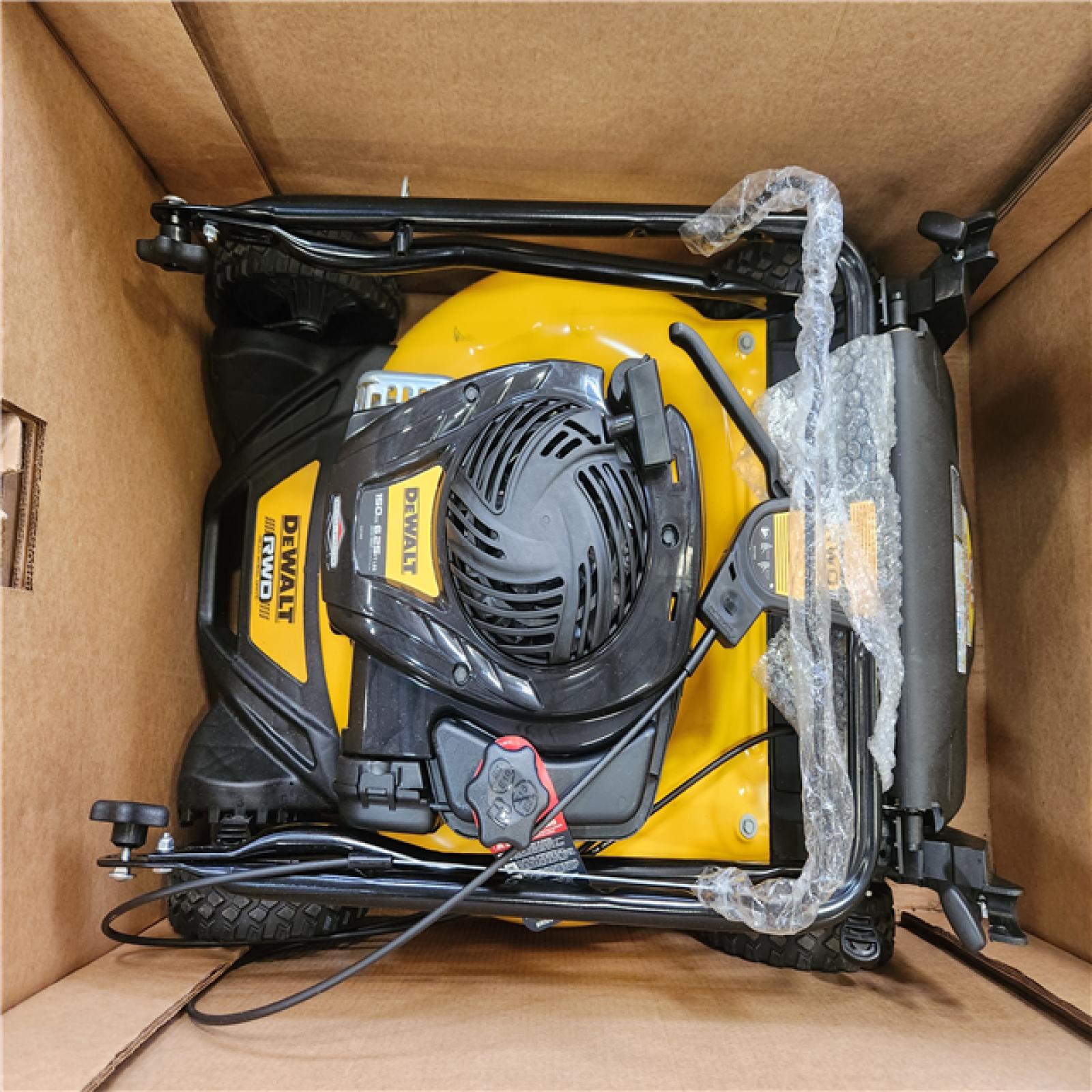 Phoenix NEW DEWALT 21 in. 150cc Briggs and Stratton 625ex Engine Rear Wheel Drive 2-in-1 Gas Self Propelled Walk Behind Lawn Mower (NO BAG)