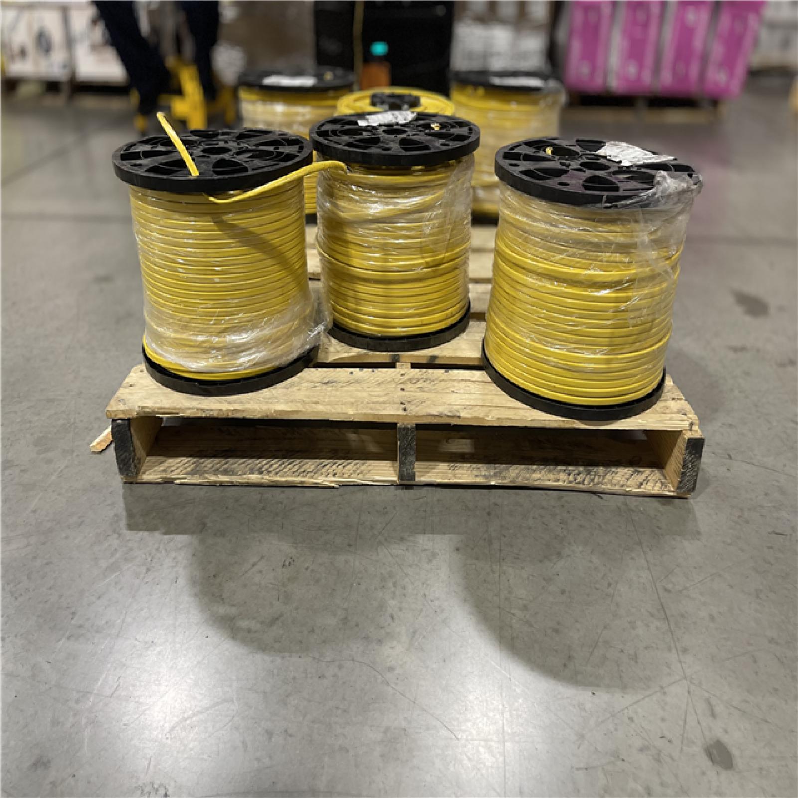 DALLAS LOCATION - Southwire 1000 ft. 12/2 Solid Romex SIMpull CU NM-B W/G Wire PALLET (6 SPOOLS)