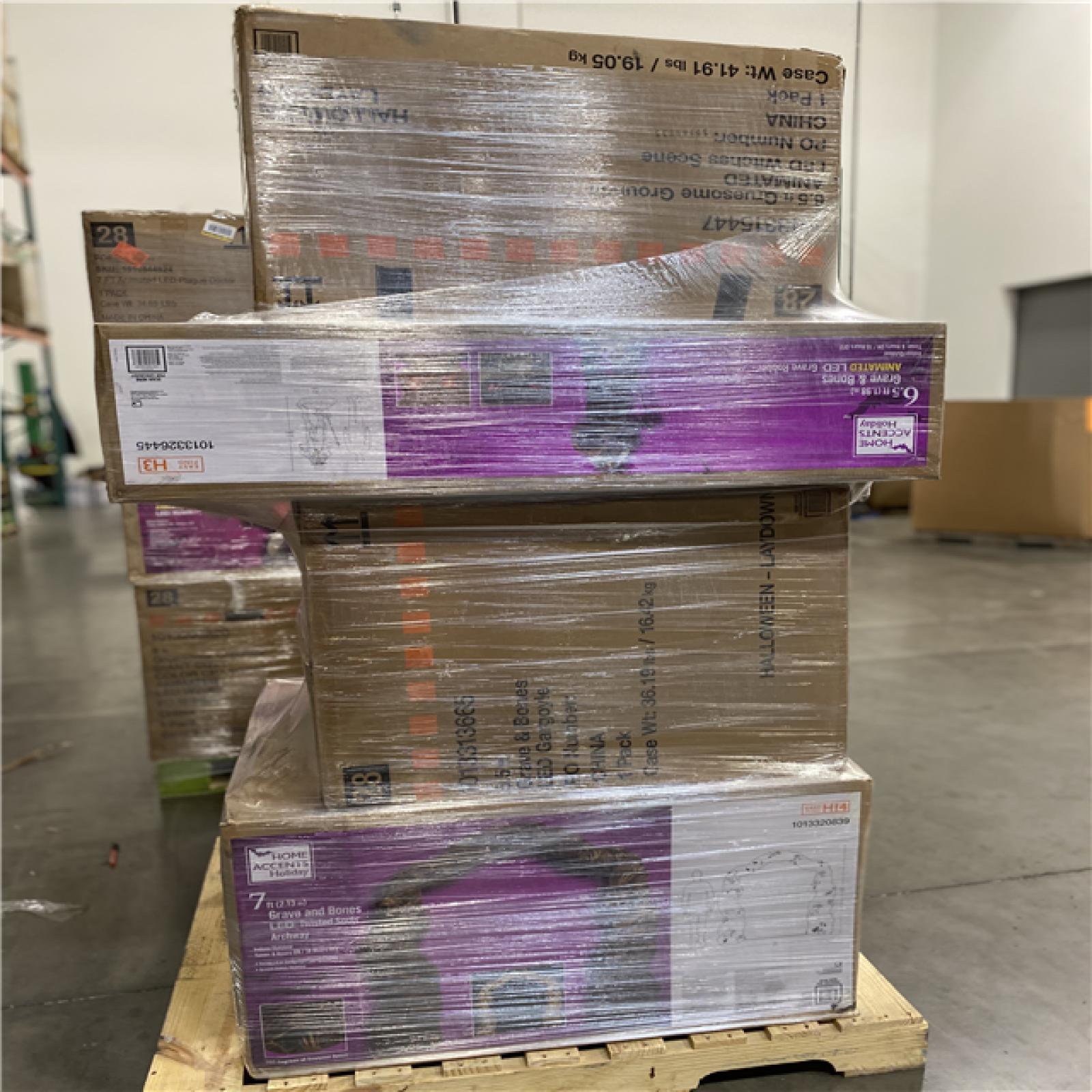 Dallas Location - Holiday Pallet