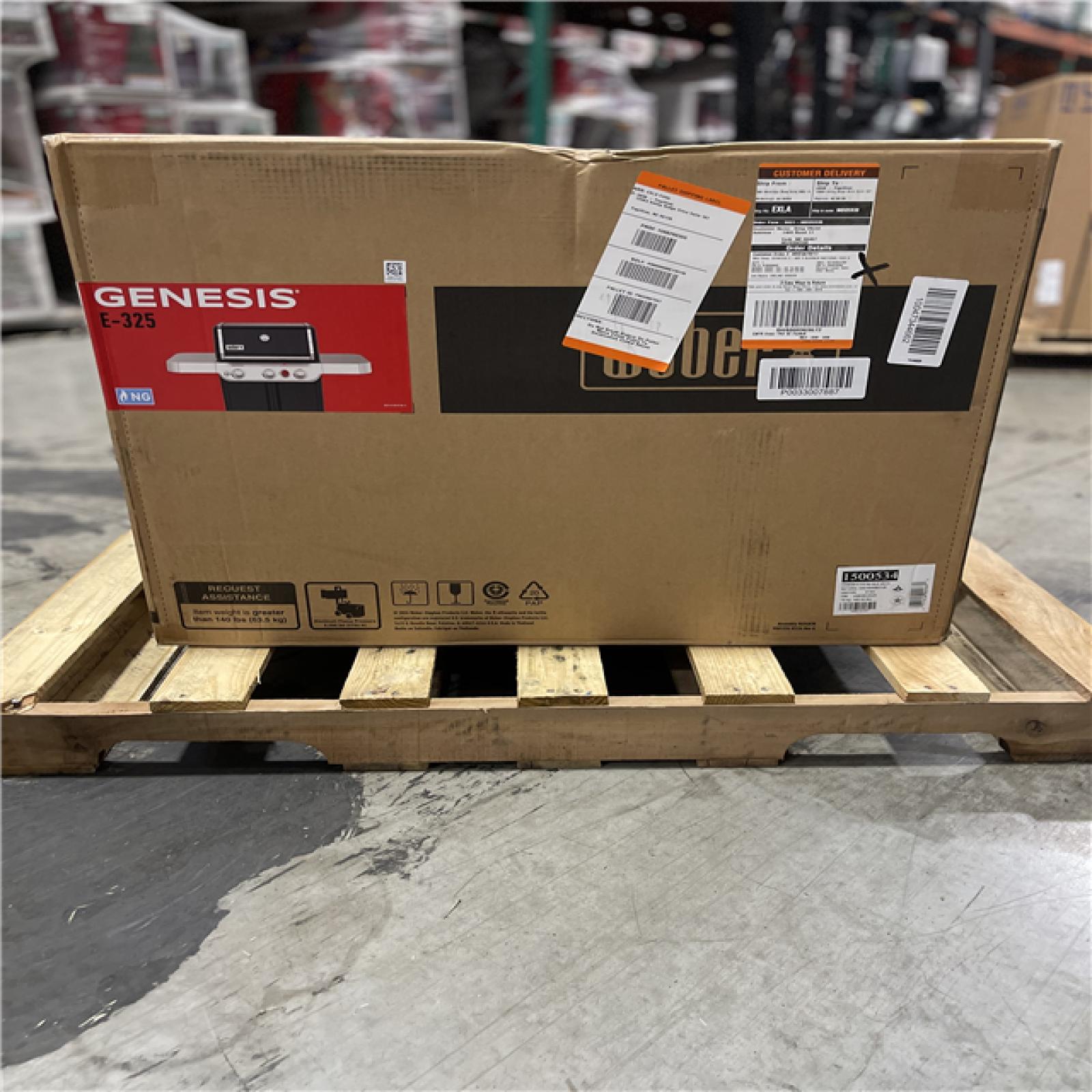 DALLAS LOCATION - Weber Genesis E-325 3-Burner Natural Gas Grill in Black with Large Sear Zone