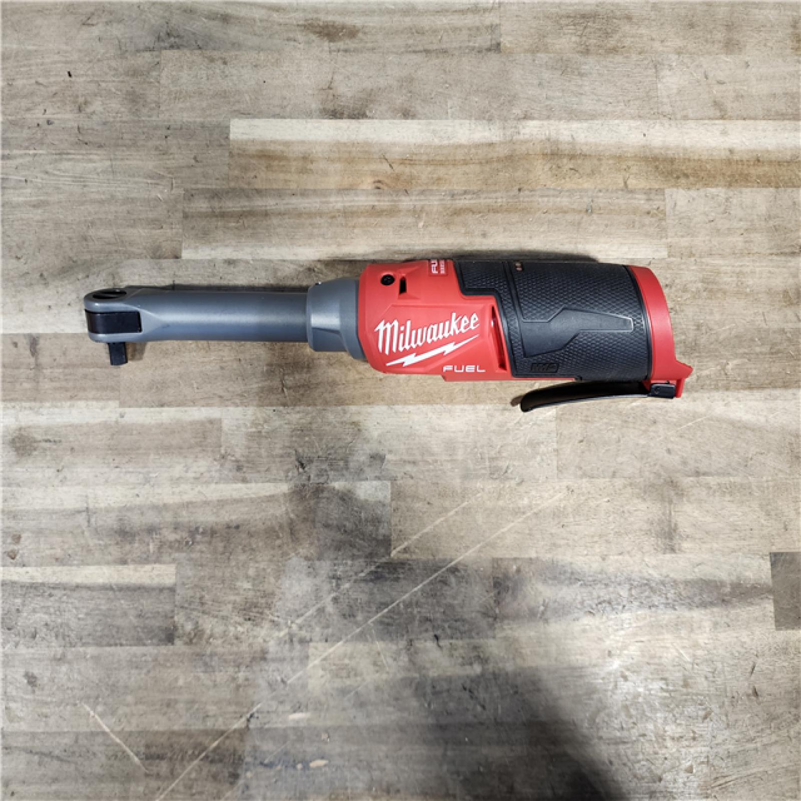 HOUSTON LOCATION - AS-IS Milwaukee 2569-20 12V Cordless 3/8  Extended Reach High Speed Ratchet (Tool Only)