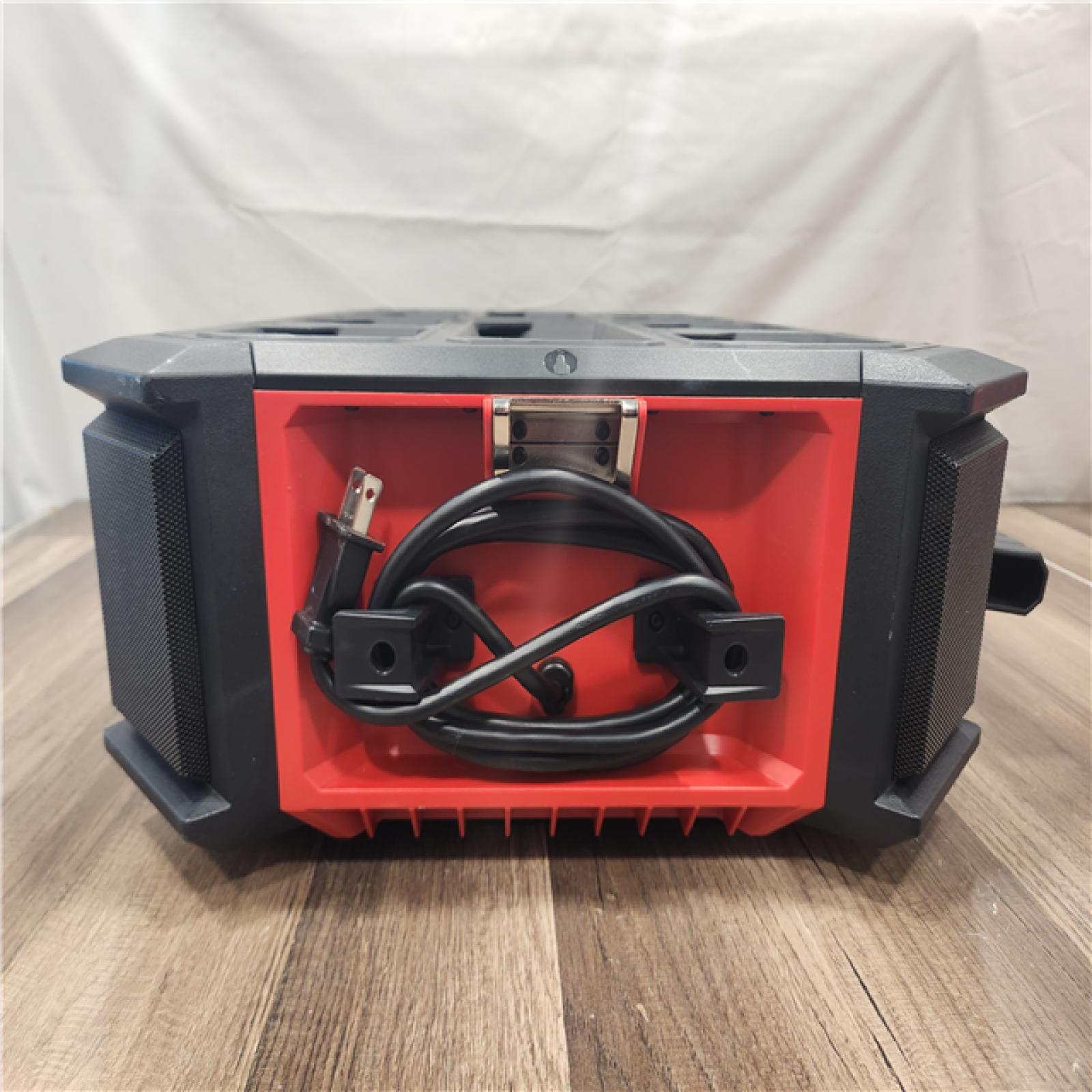 AS-IS- Milwaukee 18V M18 PACKOUT Lithium-Ion Cordless Radio + Charger (Tool Only)