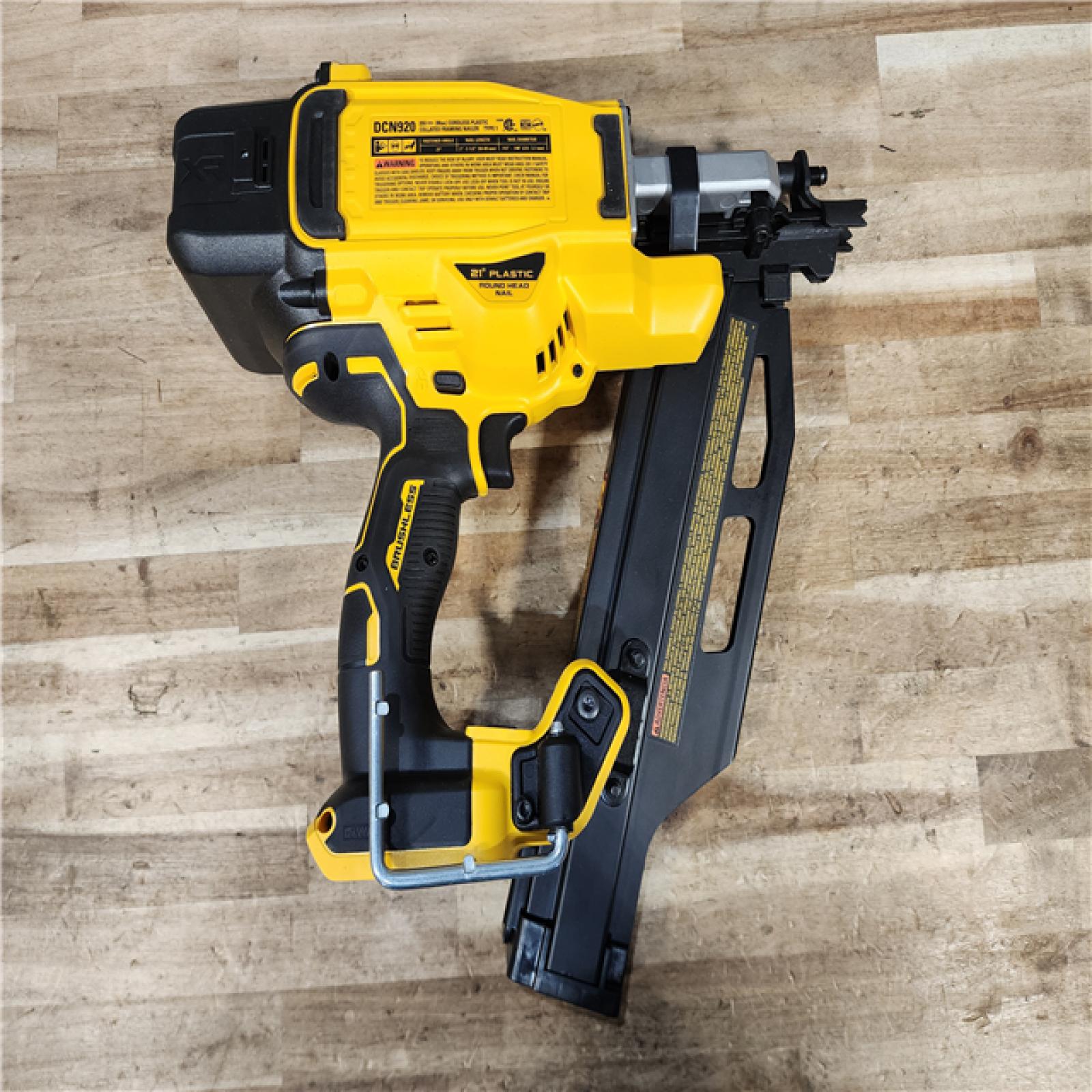 HOUSTON LOCATION - AS-IS DEWALT 20-Volt 21° Cordless Framing Nailer (Tool-Only)