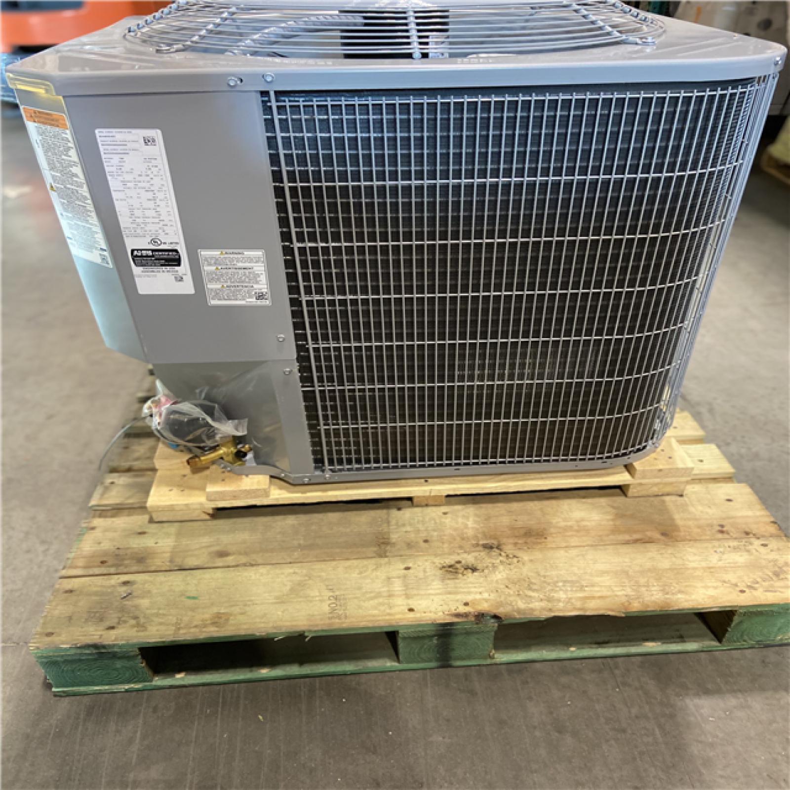 DALLAS LOCATION - Smartcomfort® by Carrier 2 Ton 14.3 Seer2 Heat Pump