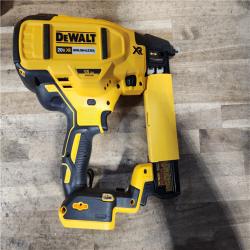 HOUSTON LOCATION - AS-IS DeWALT DCN681D1 20V MAX 18ga Cordless Brushless Narrow Crown Stapler Kit w/ BATTERY & CHARGER