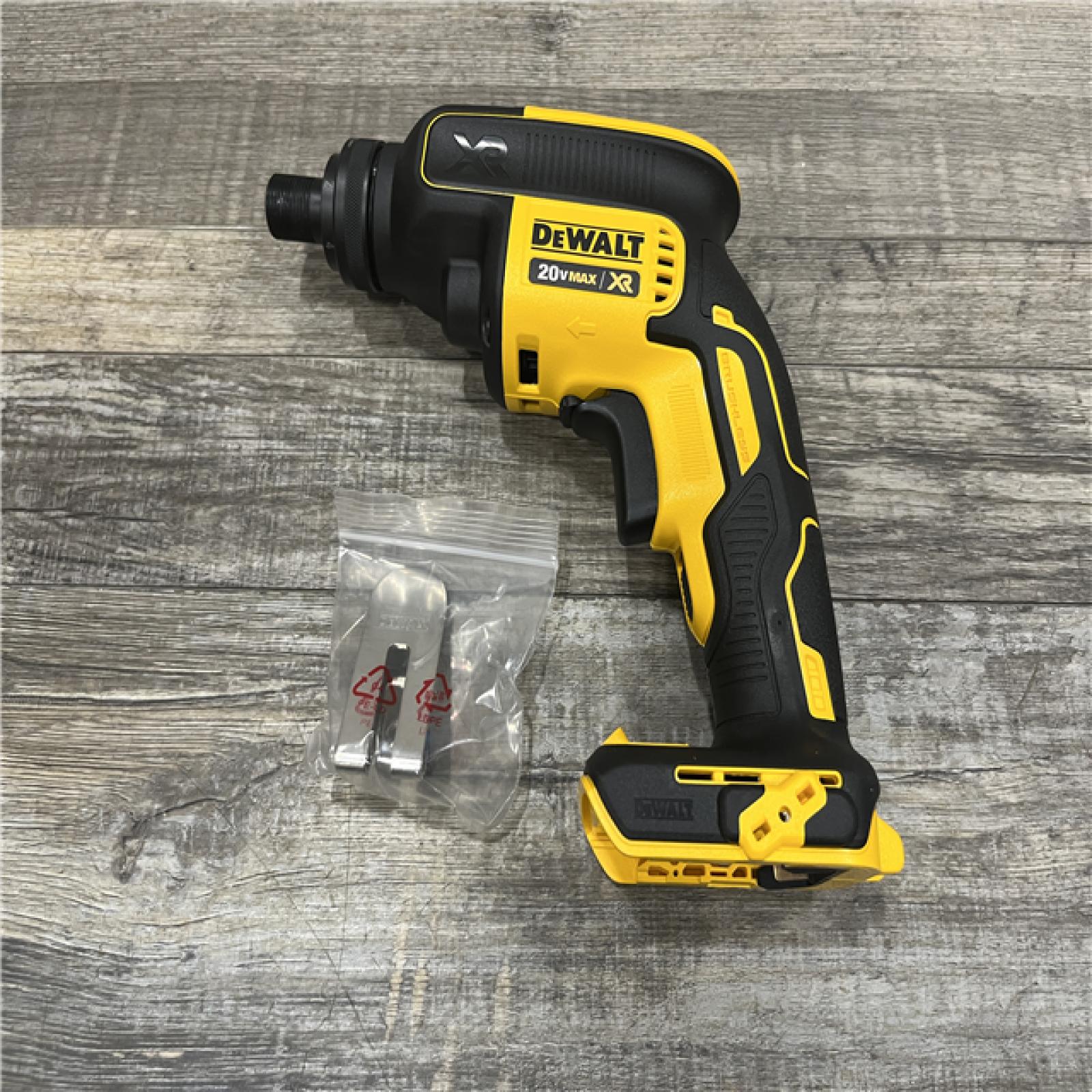 AS-IS DEWALT 20V MAX XR Cordless Brushless Drywall Screw Gun Threaded Clutch Housing (Tool Only)