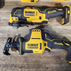 HOUSTON LOCATION - AS-IS DeWalt 20V MAX ATOMIC Cordless Brushless 4-Tool Combo Kit