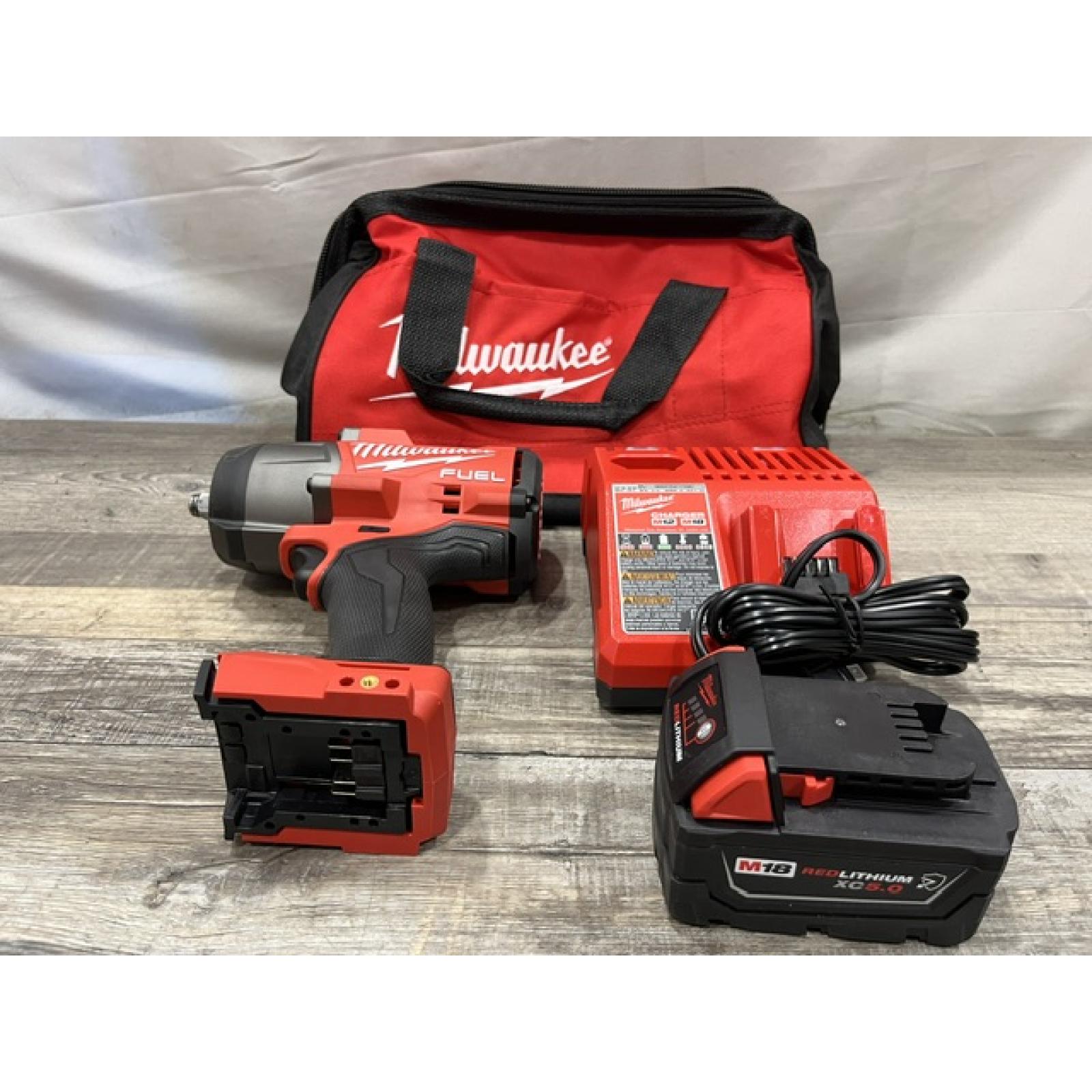 AS-IS Milwaukee FUEL 18V Lithium-Ion Brushless Cordless 1/2 in. Impact Wrench w/Friction Ring Kit