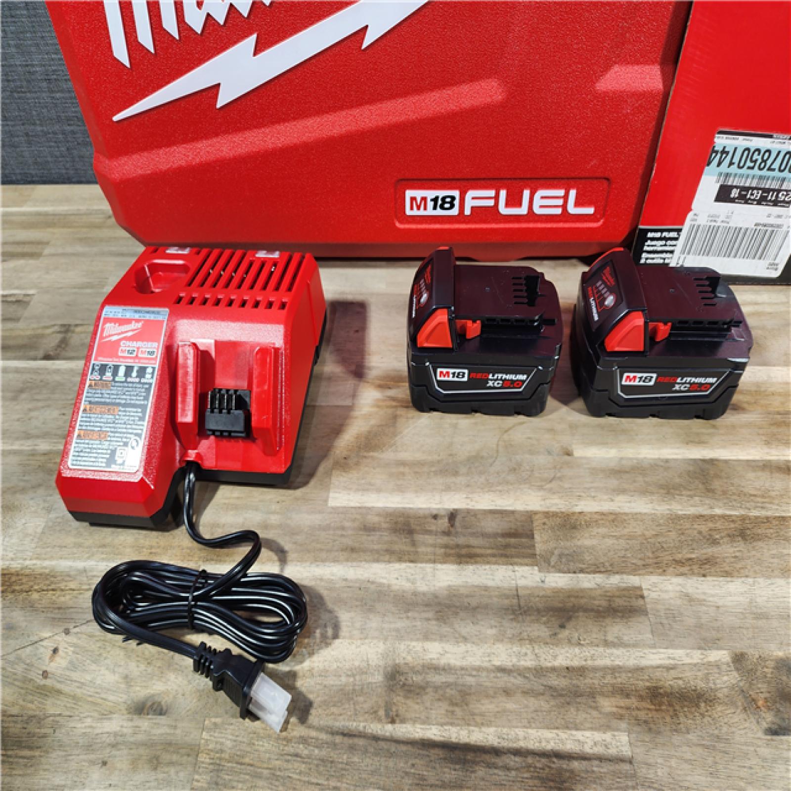 HOUSTON LOCATION - AS-IS (APPEARS LIKE NEW) MILWAUKEE M18 FUEL 18V Lithium-Ion Brushless Cordless Hammer Drill and Impact Driver Combo Kit (2-Tool) with 2 Batteries
