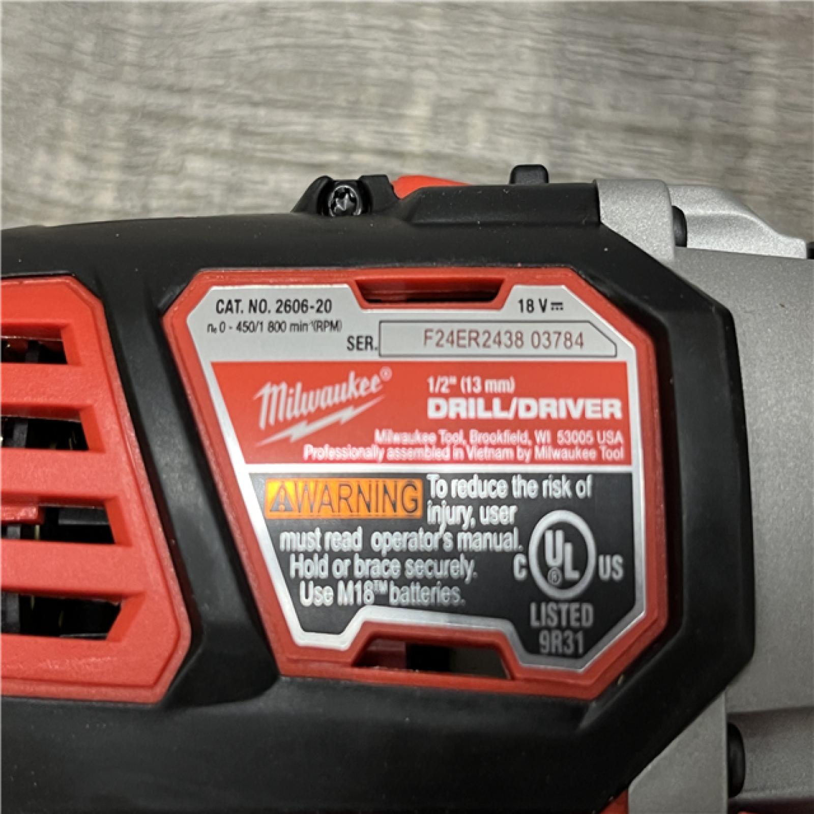 AS-IS Milwaukee 18V Lithium-Ion Cordless Drill Driver/Impact Driver Combo Kit