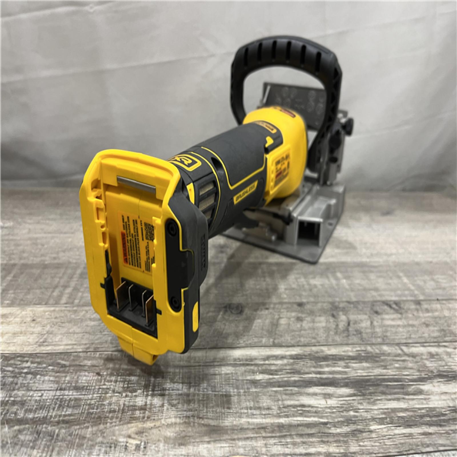 AS-IS DEWALT 20V Cordless Biscuit Joiner (Tool Only)