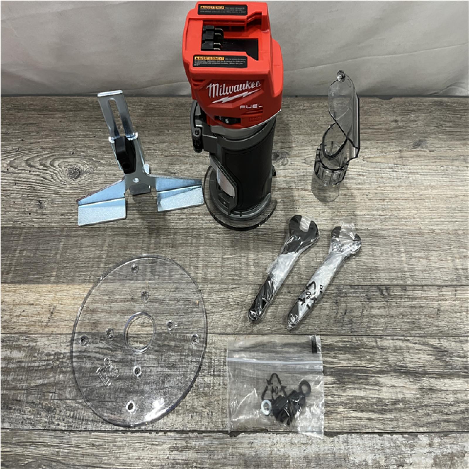 AS-IS Milwaukee FUEL 18V Lithium-Ion Brushless Cordless Compact Router (Tool-Only)