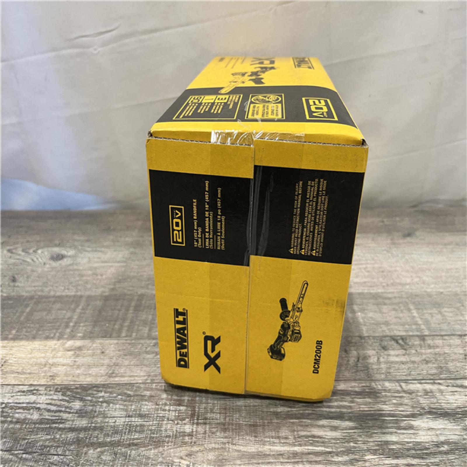 NEW - DEWALT 20-Volt MAX XR 18 in. Cordless Bandfile (Tool-Only)