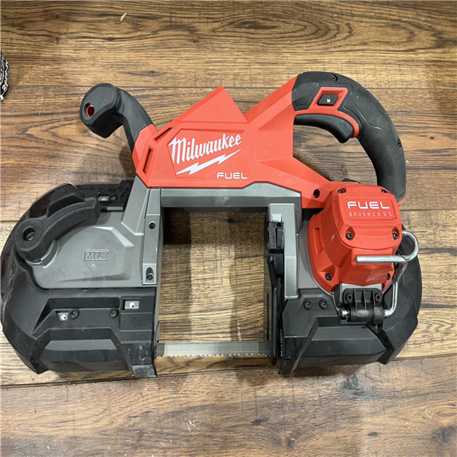 AS-IS Milwaukee Cordless Band Saw,44 7/8 in L,18 V