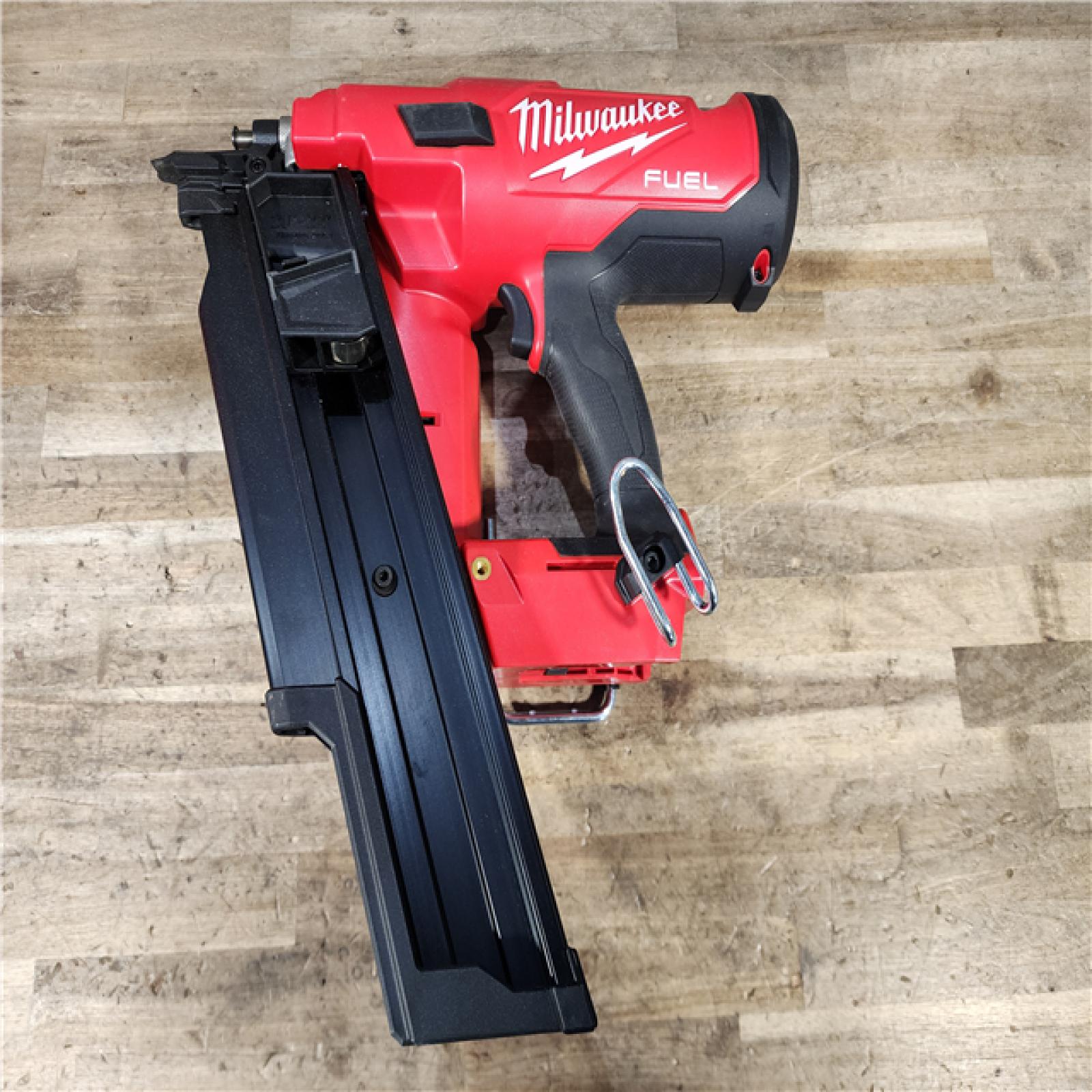 HOUSTON LOCATION - AS-IS Milwaukee 2744-20 M18 FUEL 3-1/2 in. 18V 21-Degree Lithium-Ion Brushless Cordless Framing Nailer (Tool-Only)