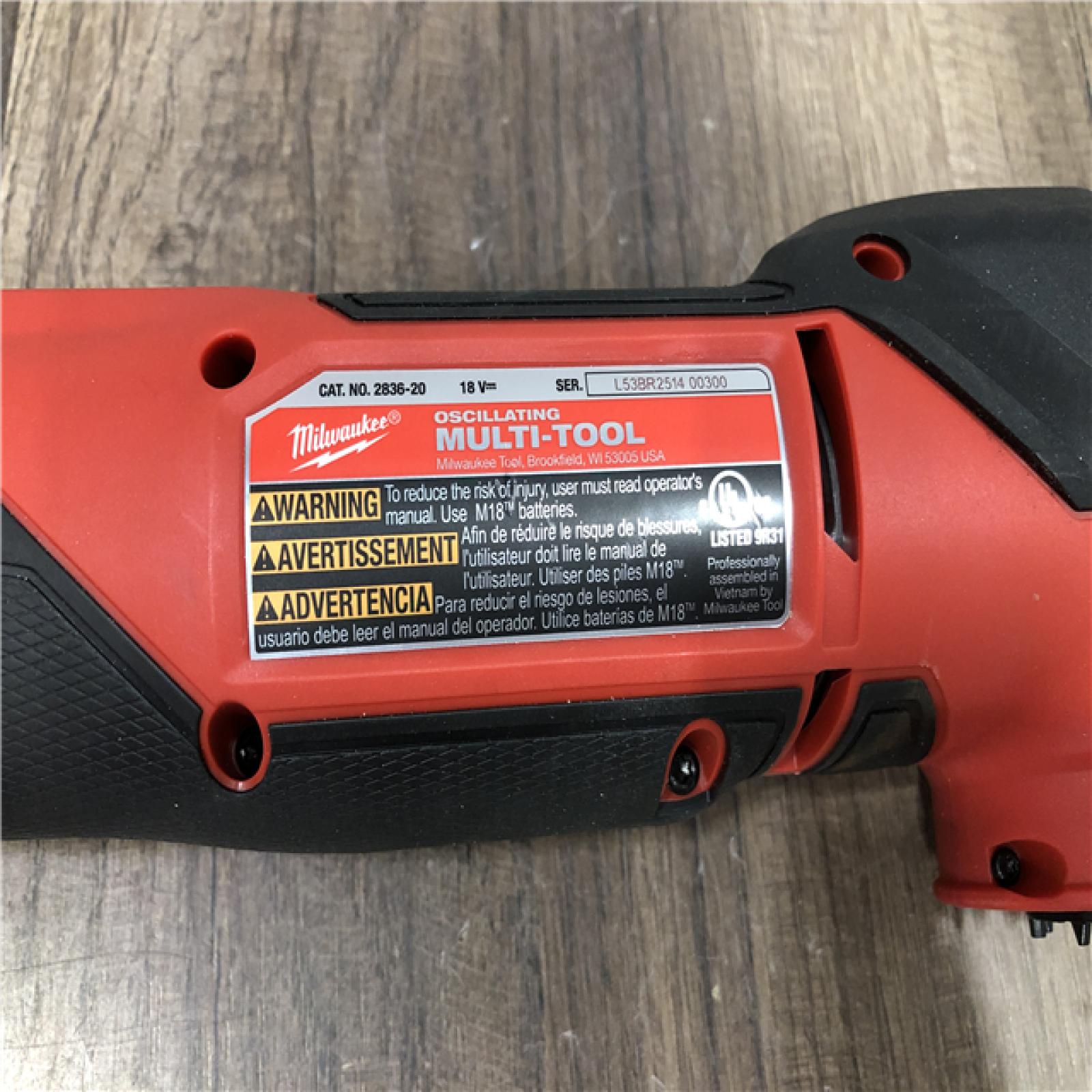 AS-IS Milwaukee FUEL 18V Lithium-Ion Cordless Brushless Oscillating Multi-Tool (Tool-Only)