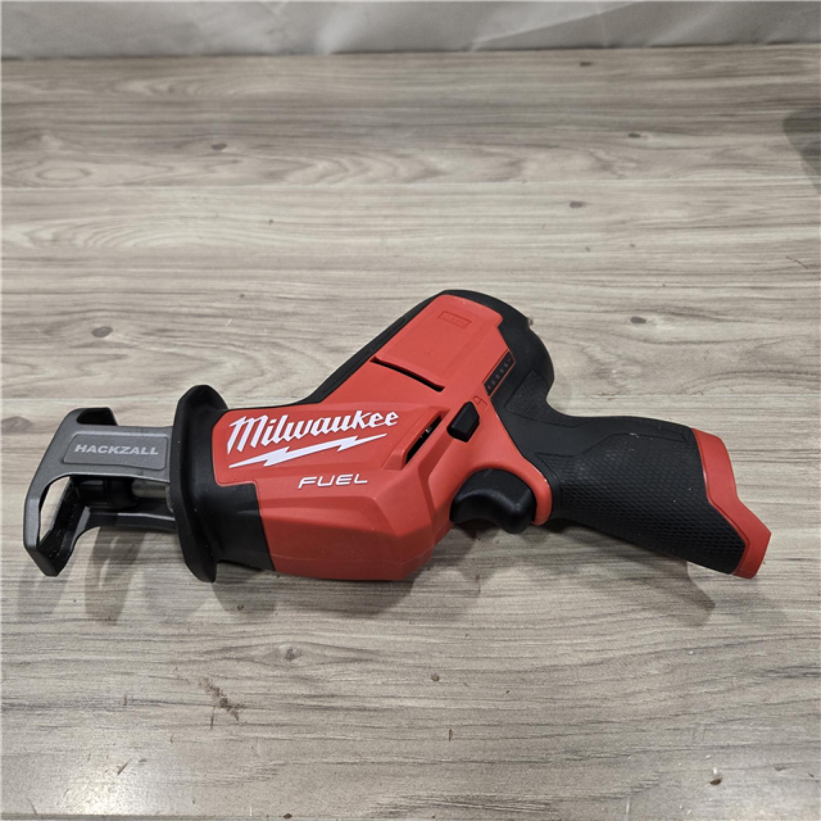 AS-IS Milwaukee M12 FUEL 12V Cordless HACKZALL Reciprocating Saw Kit