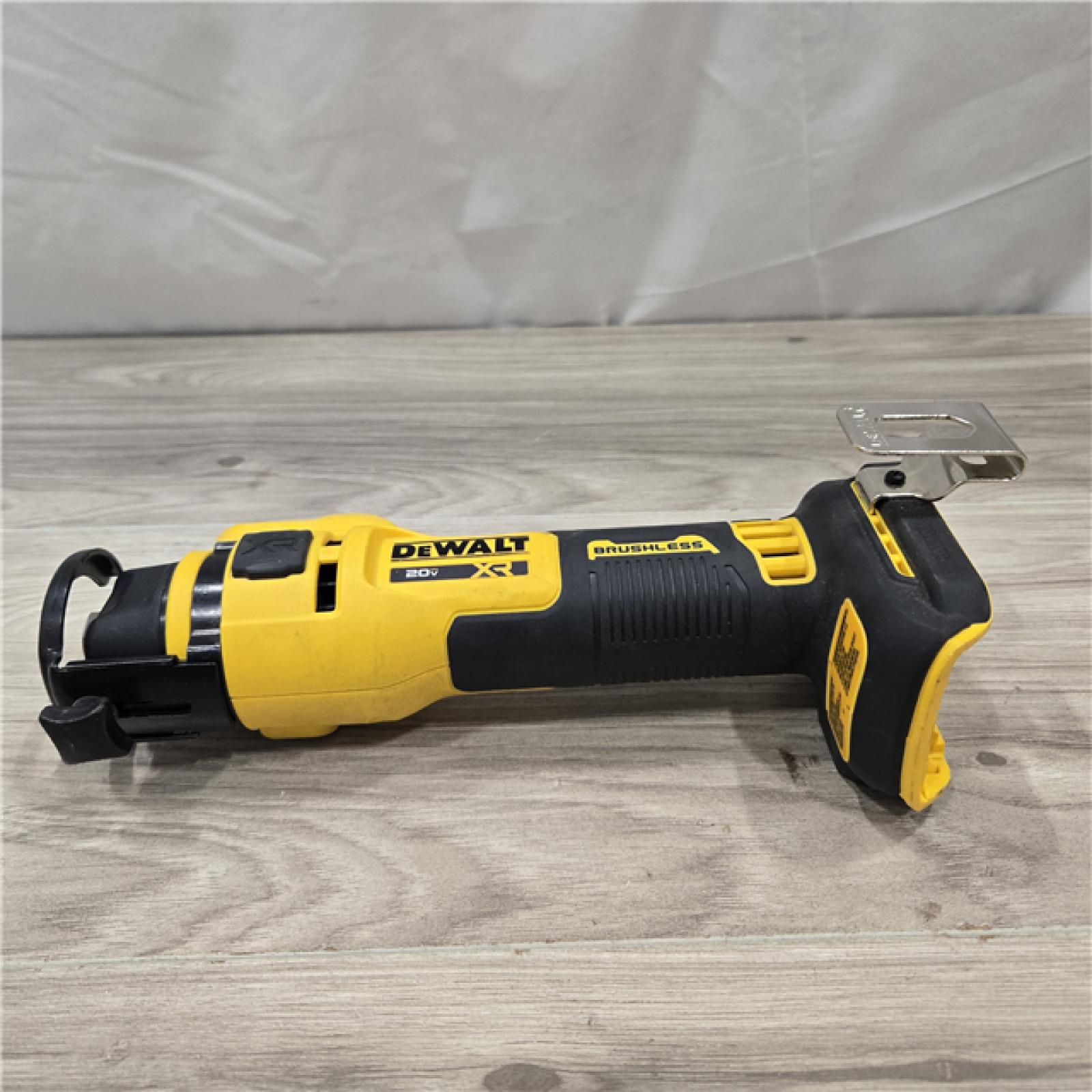 AS-IS DEWALT 20V MAX Cordless Cut-Out Tool (Tool-Only)
