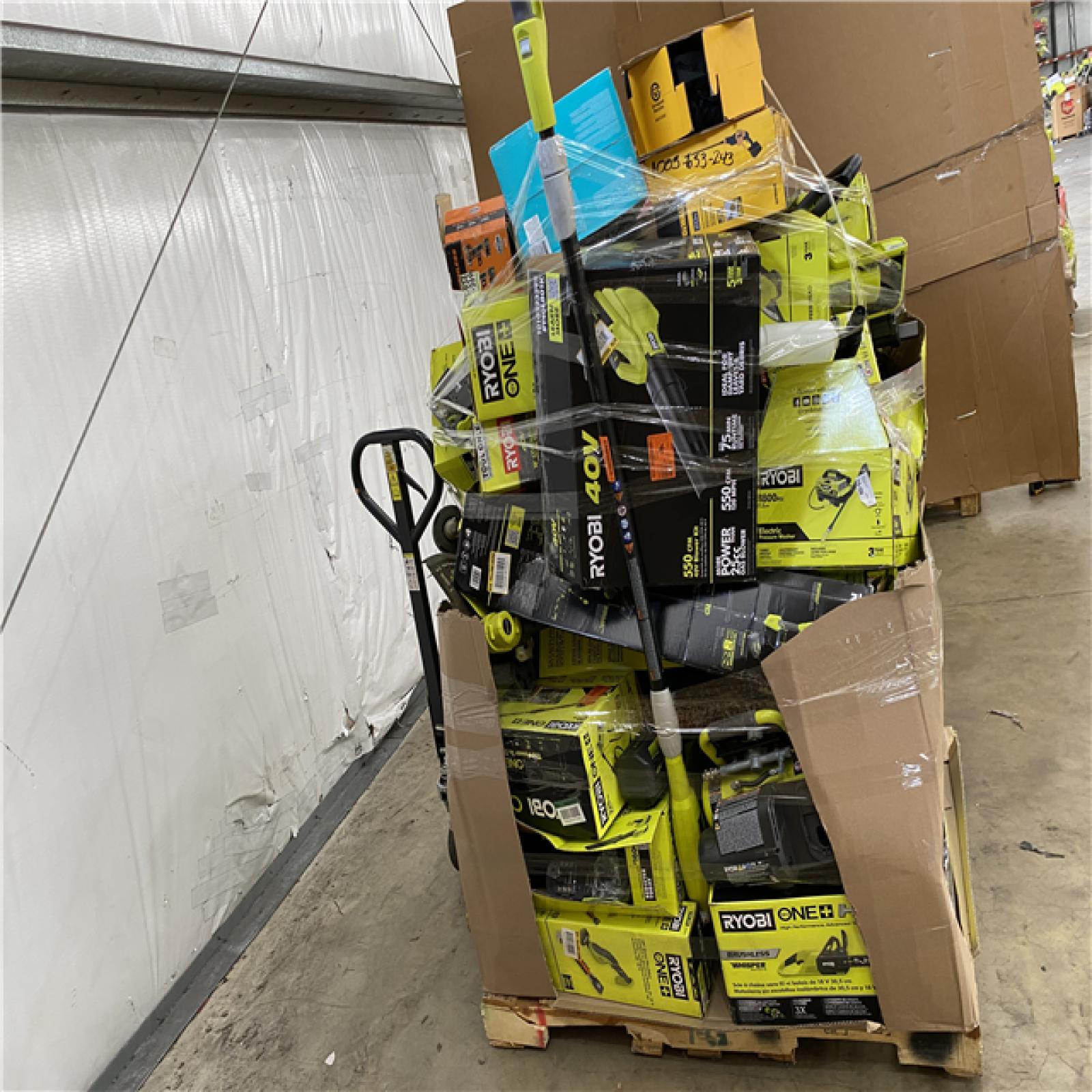 Houston Location AS IS - Tool Pallet