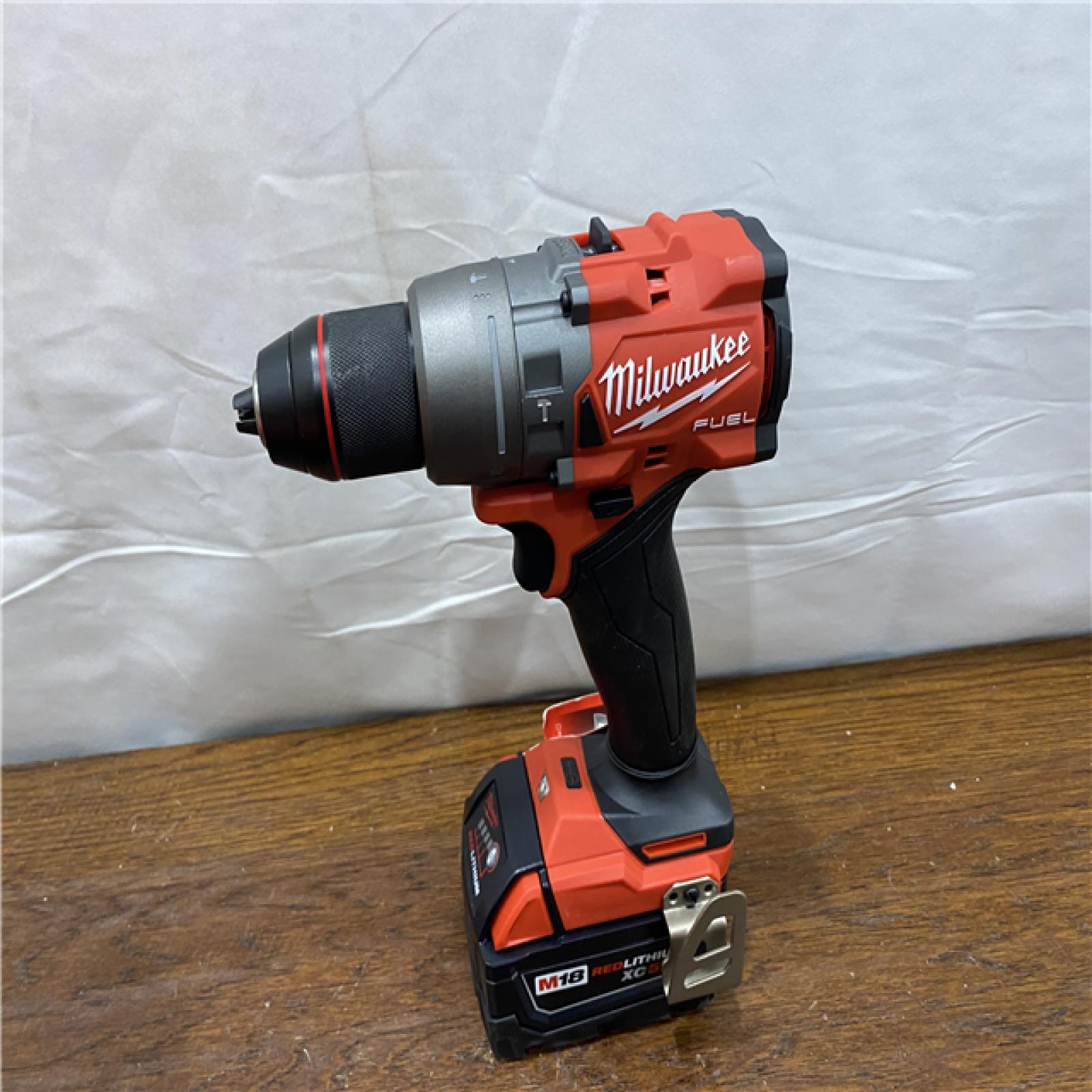 AS-IS Milwaukee 2904-22 Hammer Drill Driver Kit with Batteries  Charger & Tool Case  Red