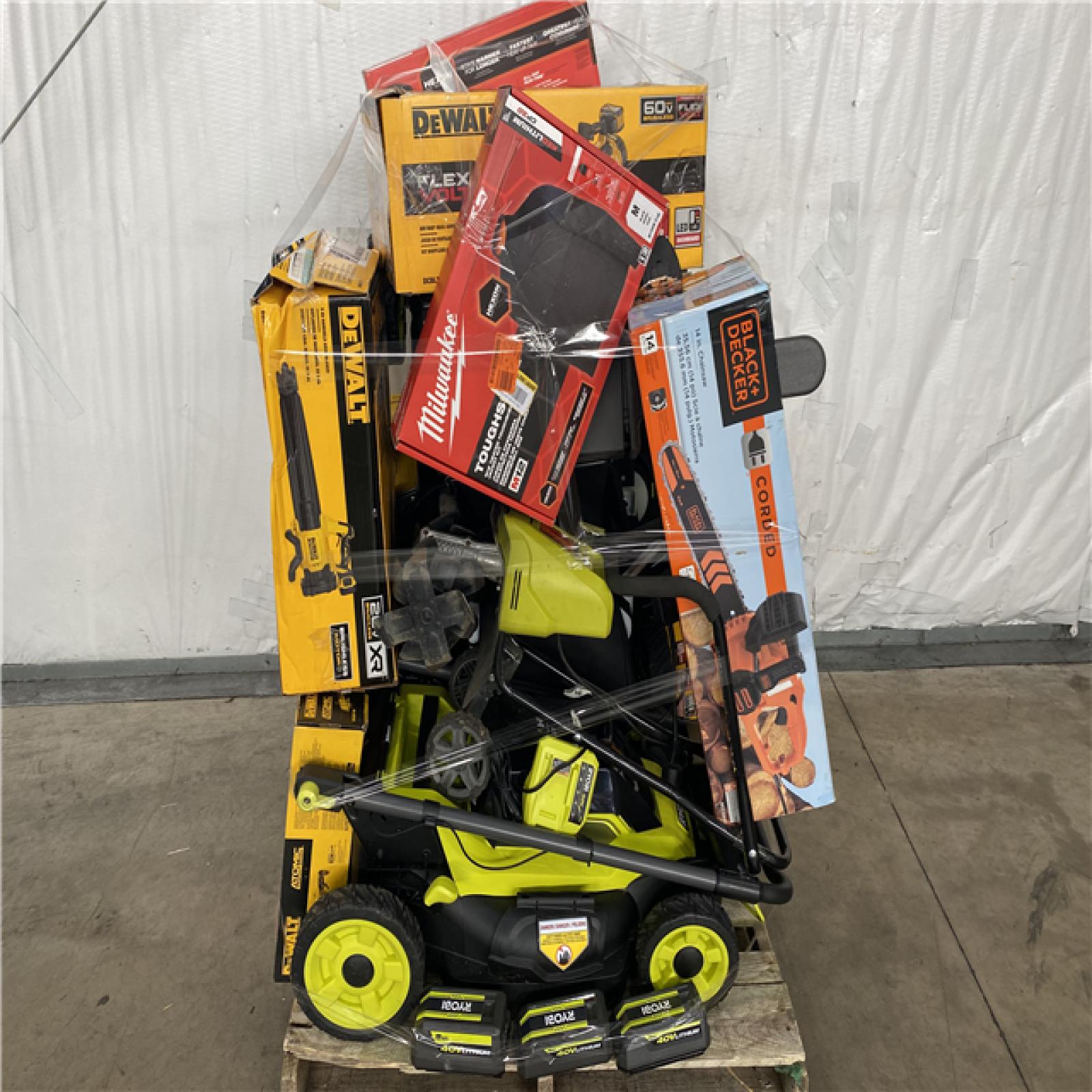 Houston Location AS IS - Tool Pallet