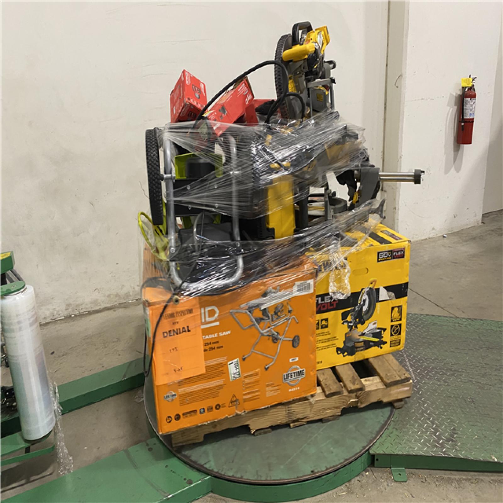 Dallas Location - As-Is Tool Pallet