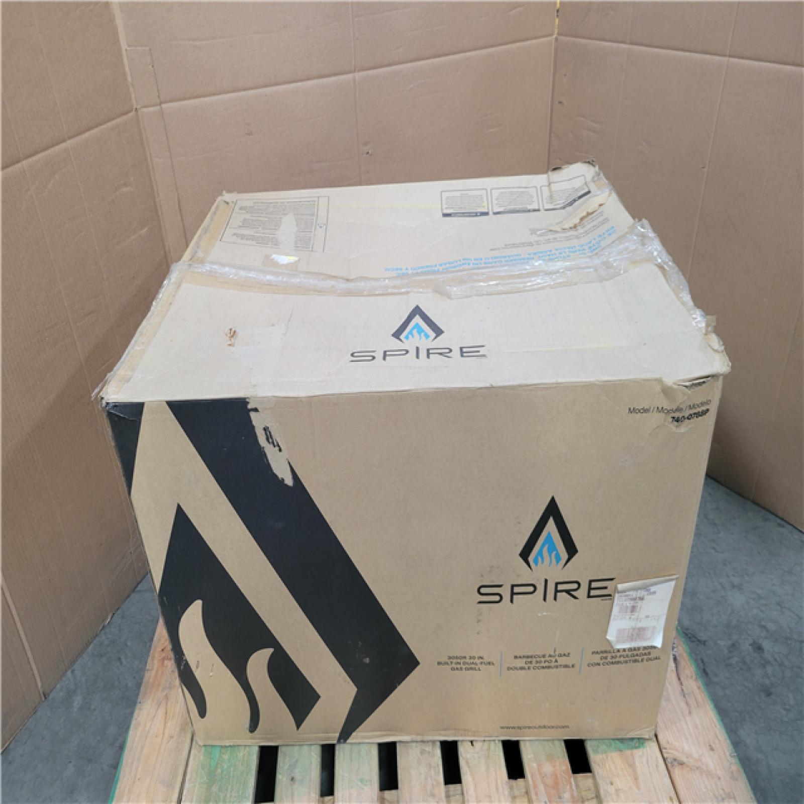 CALIFORNIA AS-IS LIKE NEW SPIRE 5-BURNER BUILT-IN PROPANE GAS ISLAND GRILL