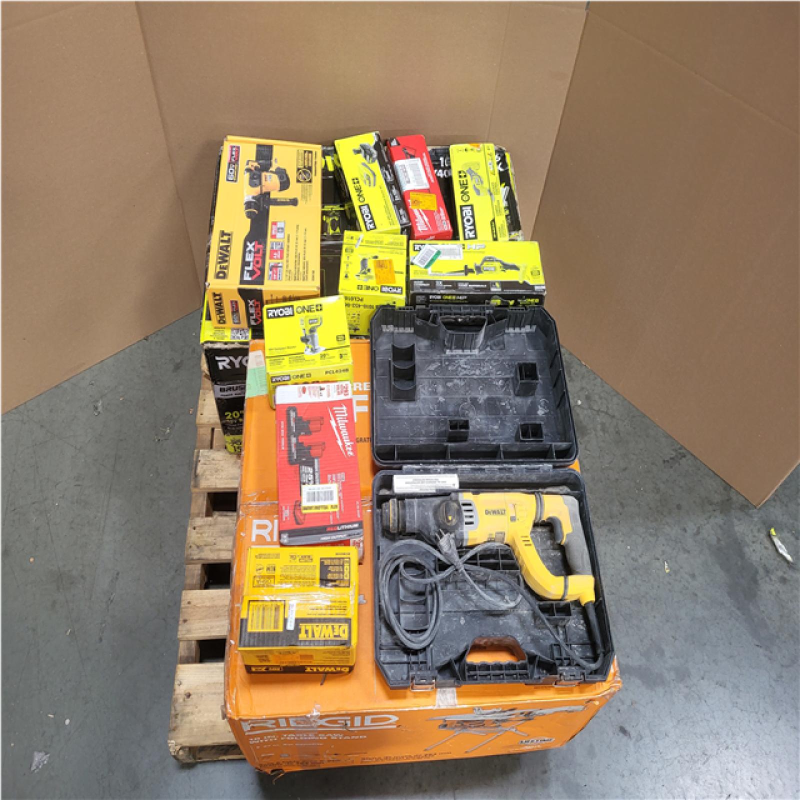 CALIFORNIA AS-IS TOOL PALLET