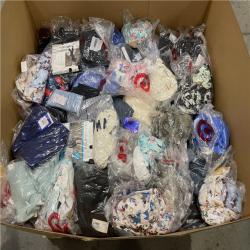 DALLAS LOCATION- NEW! BULLSEYE MIXED CLOTHING PALLET (750 Units)