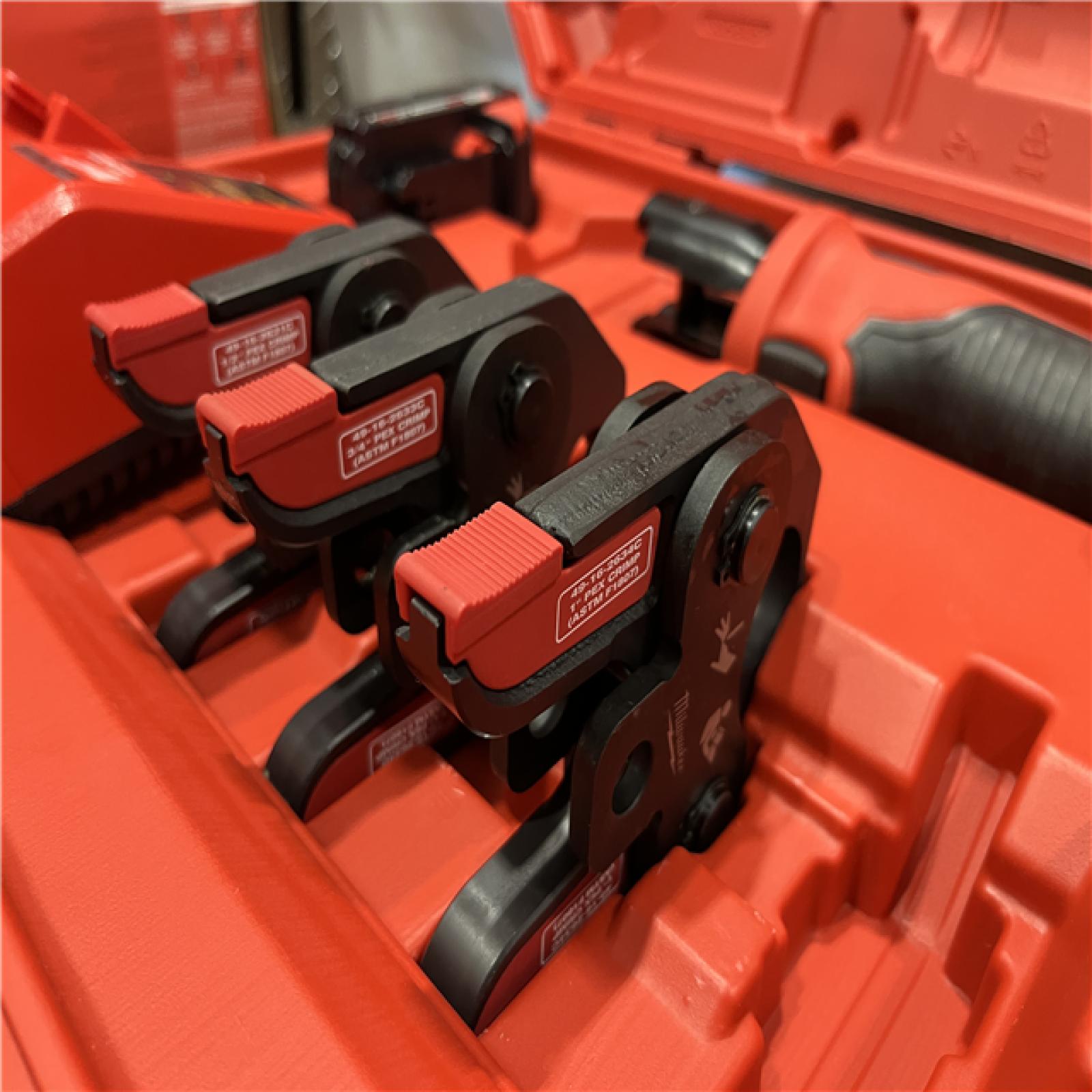 AS-IS Milwaukee 18V Lithium-Ion Cordless Short Throw Press Tool Kit