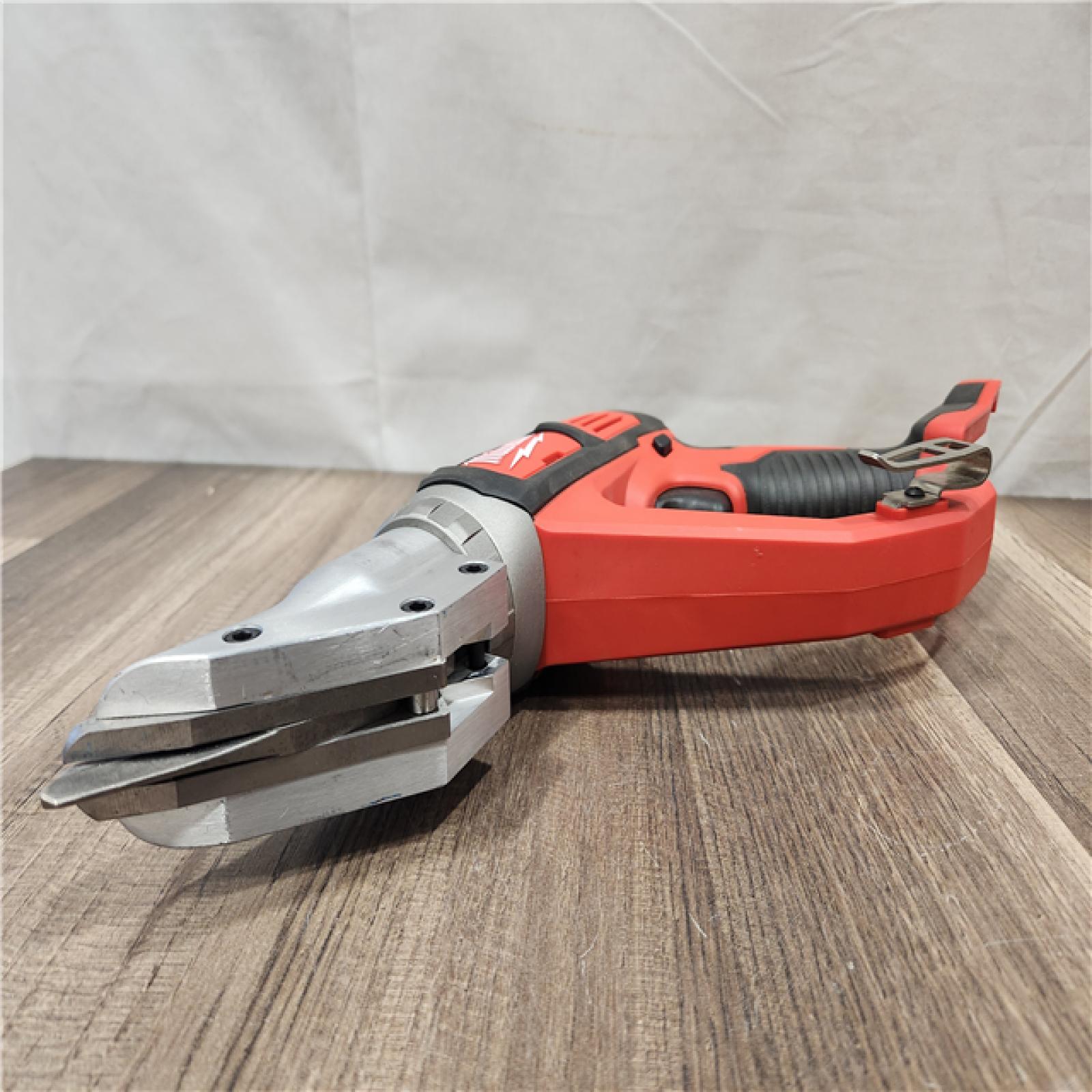AS-IS- Milwaukee M18 18V Lithium-ion Cordless 18-gauge Double Cut Metal Shear (Tool-Only)