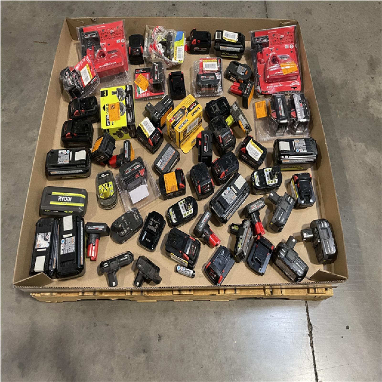 DALLAS LOCATION- AS-IS MIXED BATTERY PALLET 