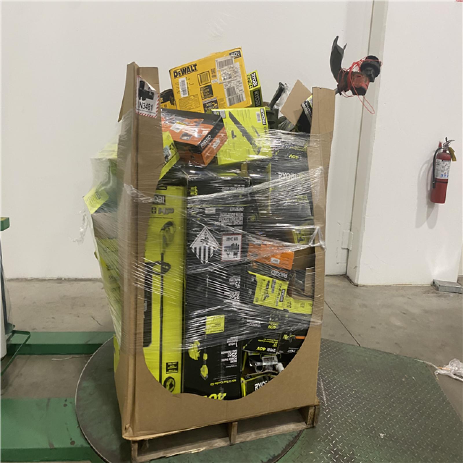Dallas Location - As-Is Tool Pallet