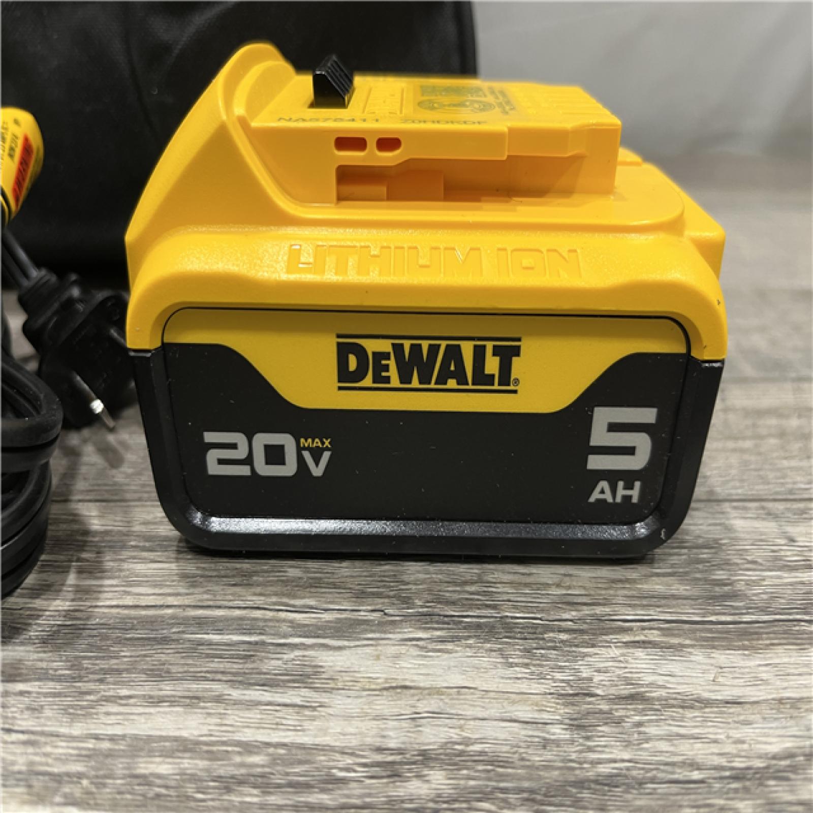 AS-IS DEWALT ATOMIC 20V Lithium-Ion Cordless 1/2 in. Hammer Drill Kit