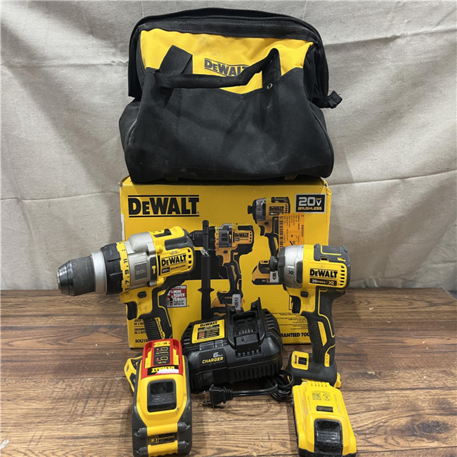 AS-IS DEWALT 20V MAX Cordless Brushless Hammer Drill/Driver 2 Tool Combo Kit with FLEXVOLT ADVANTAGE