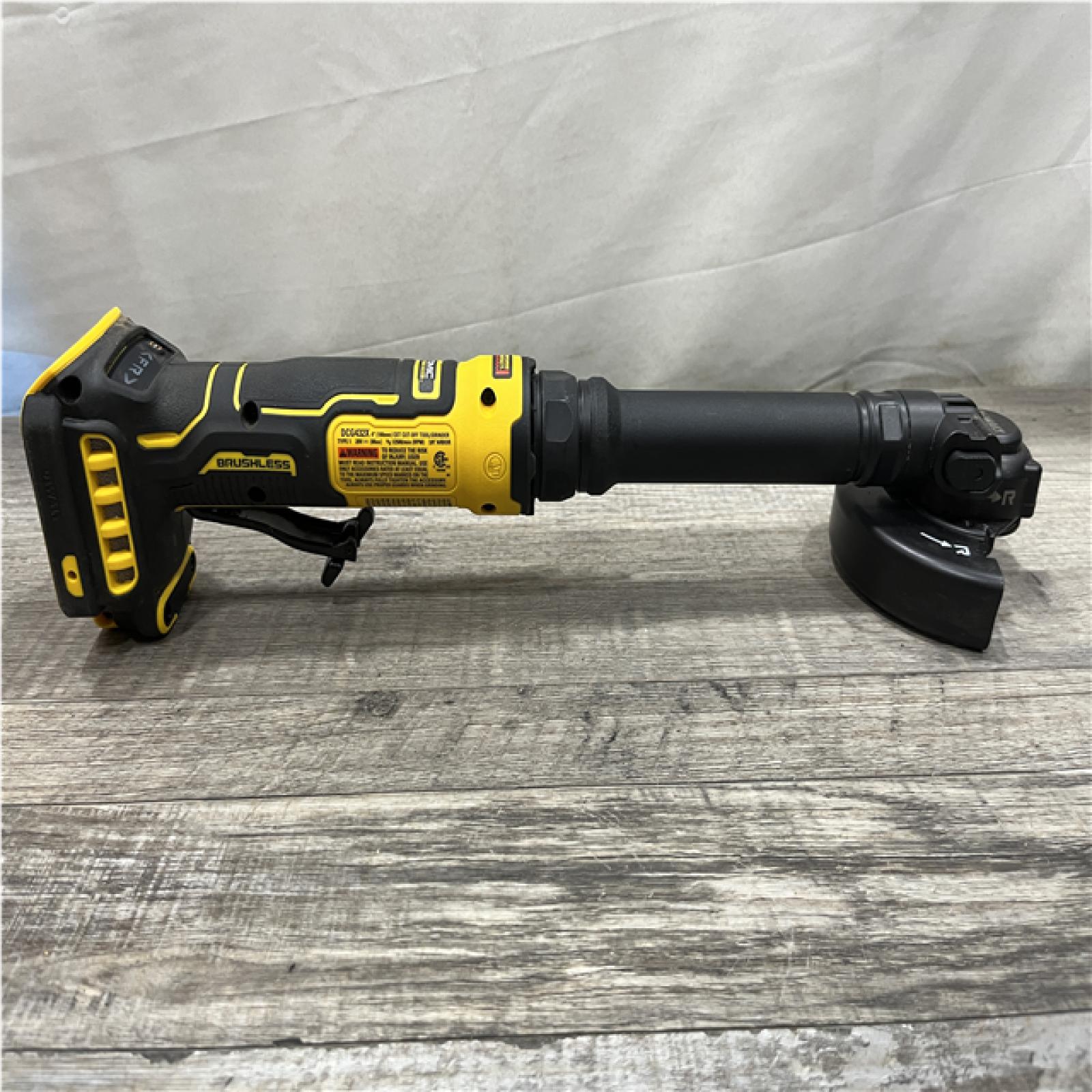 AS-IS DEWALT ATOMIC 20V MAX Cordless Brushless 4 in. Extended Cut-Off Tool (Tool Only)