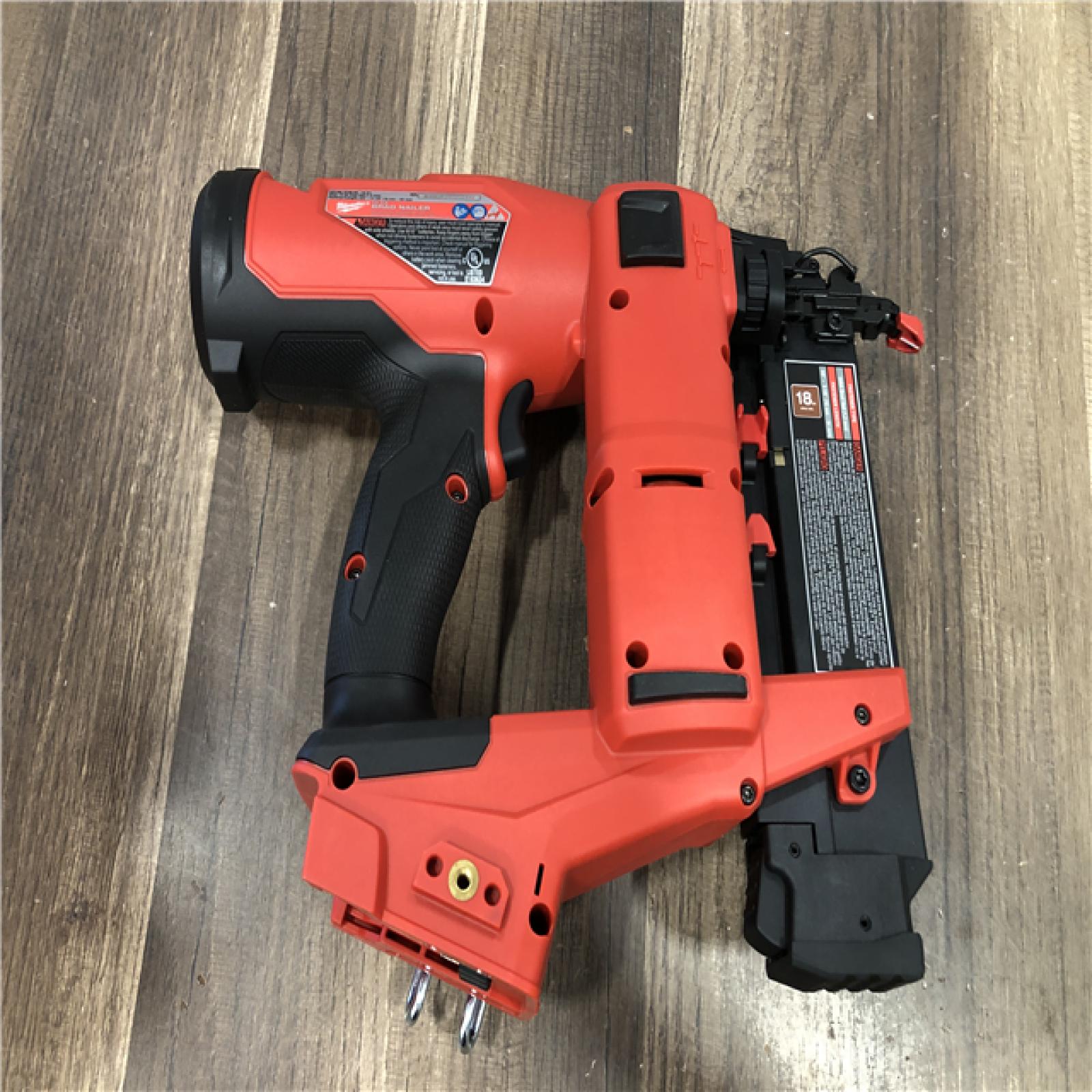AS-IS Milwaukee FUEL 18-Volt Lithium-Ion Brushless Cordless Gen II 18-Gauge Brad Nailer (Tool-Only)