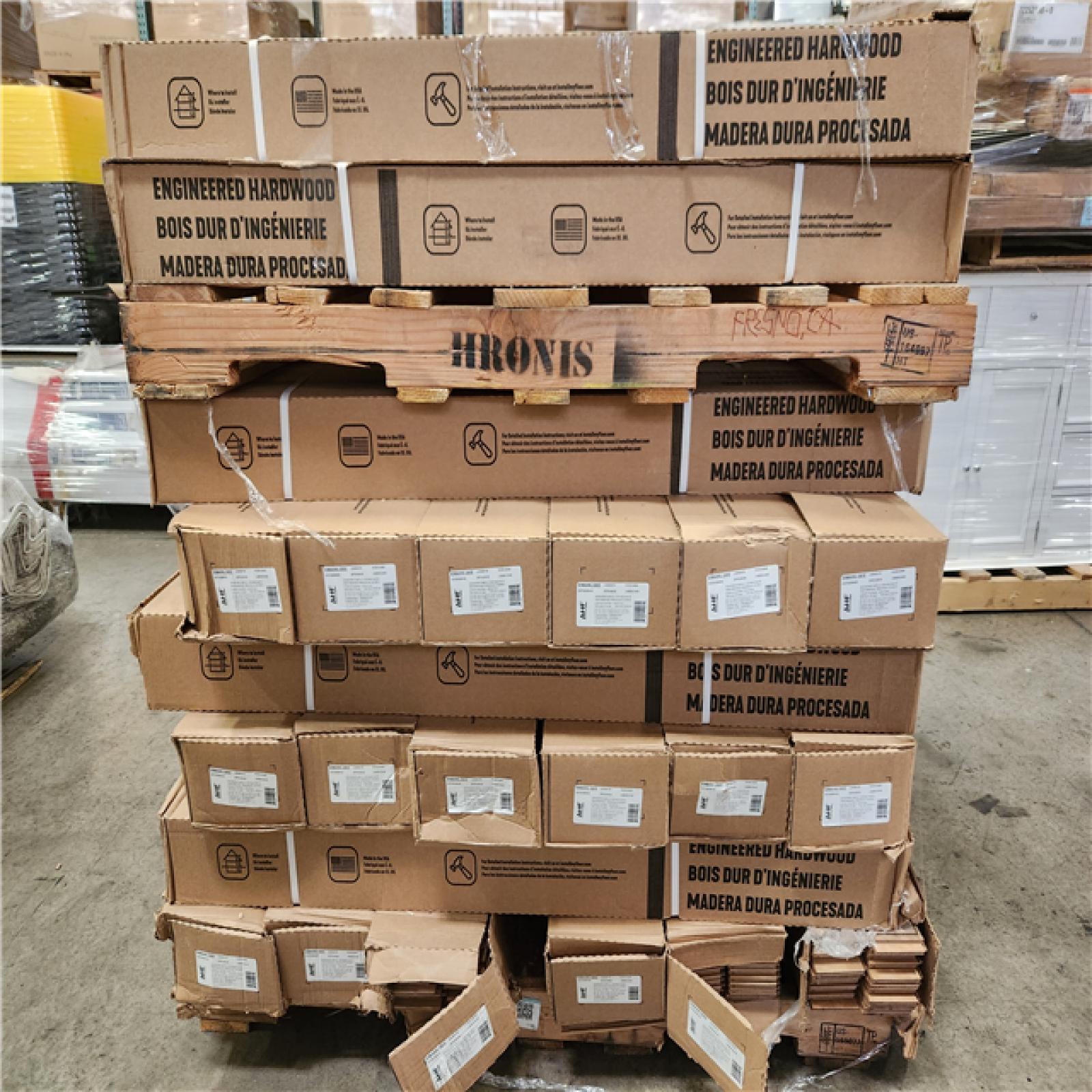 Phoenix Location Bruce Turlington Natural Maple 3/8 in. T x 3 in. W T+G Smooth Engineered Hardwood Flooring (990 sq.ft. 44 ctn)