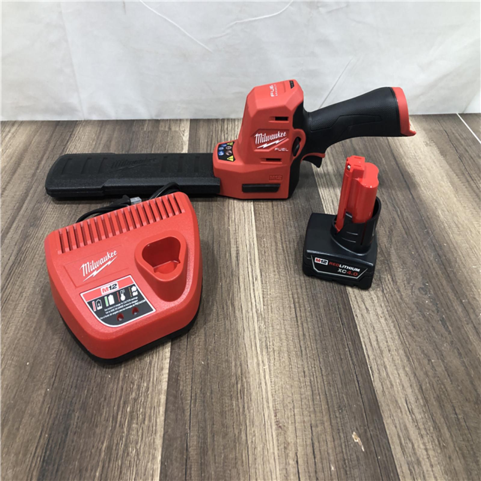 AS-IS Milwaukee M12 FUEL 8 in. 12V Lithium-Ion Brushless Cordless Hedge Trimmer Kit