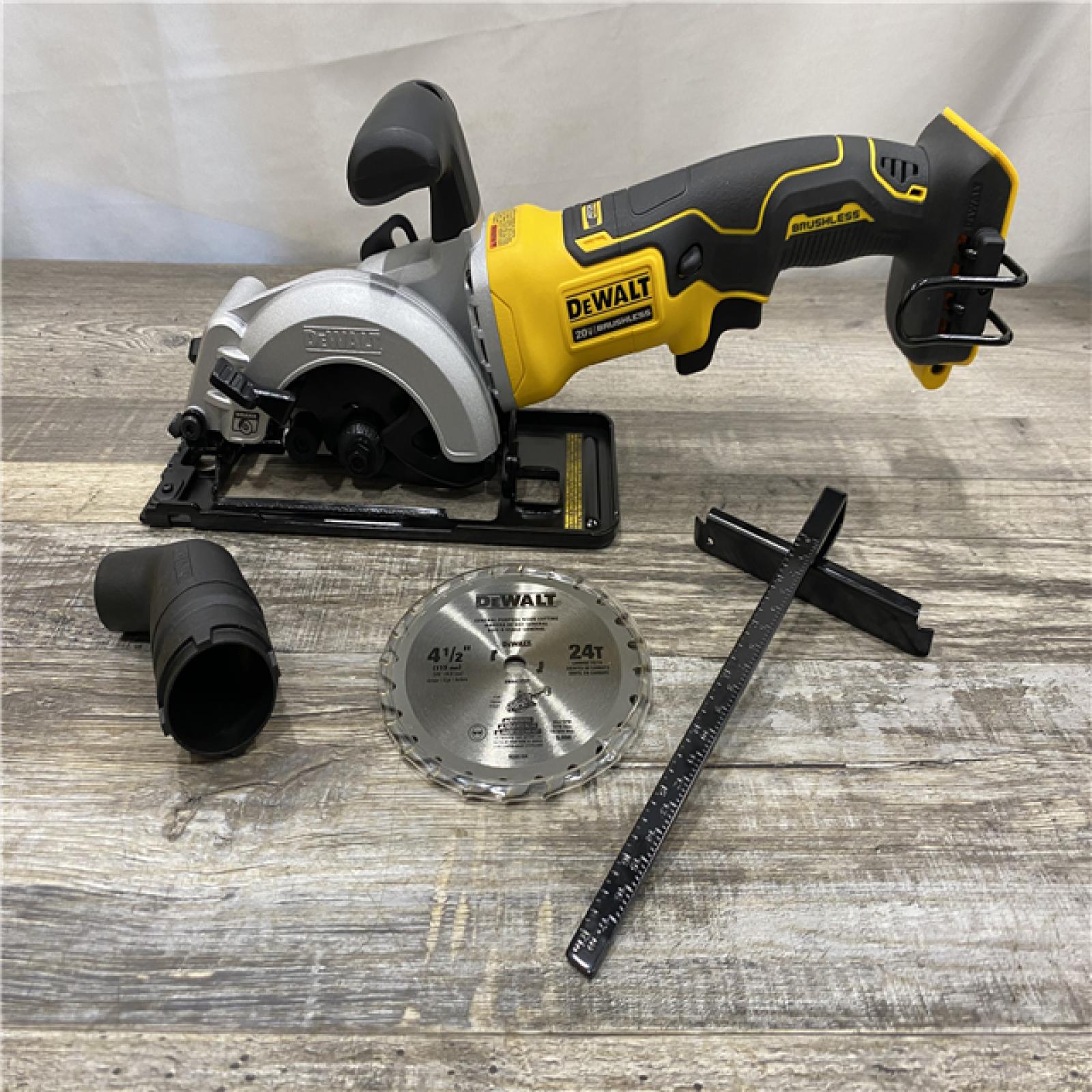 AS-IS DEWALT ATOMIC 20V MAX Cordless Brushless 4-1/2 in. Circular Saw (Tool Only)