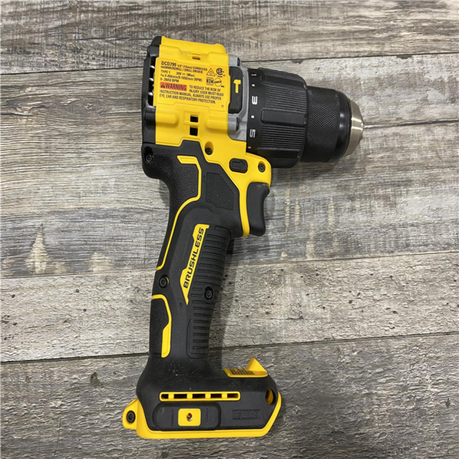 AS-IS DEWALT ATOMIC 20V Lithium-Ion Cordless 1/2 in. Hammer Drill Kit with 5.0 Ah Battery and Charger
