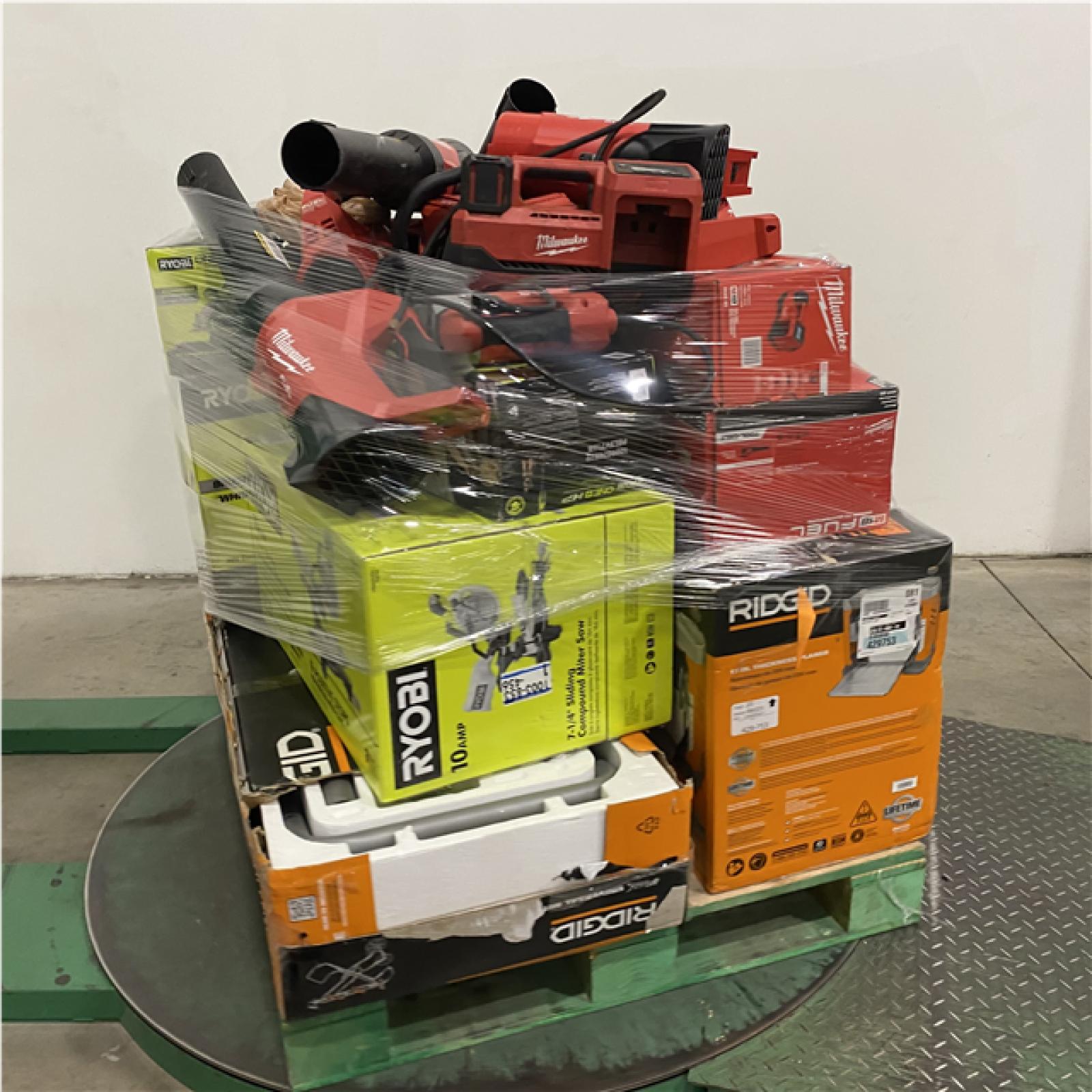 Dallas Location - As-Is Tool Pallet