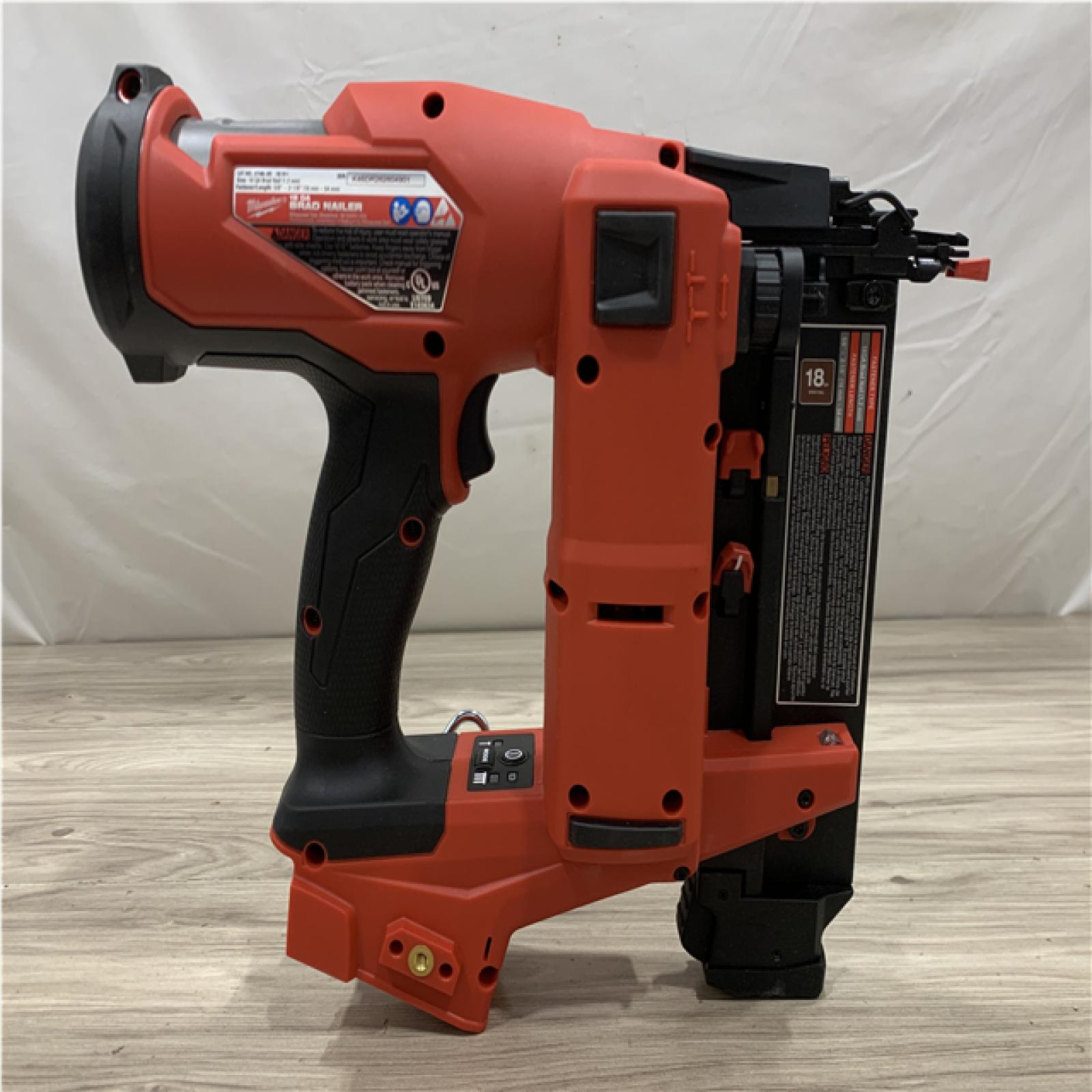 AS-IS Milwaukee FUEL 18-Volt Lithium-Ion Brushless Cordless Gen II 18-Gauge Brad Nailer (Tool-Only)