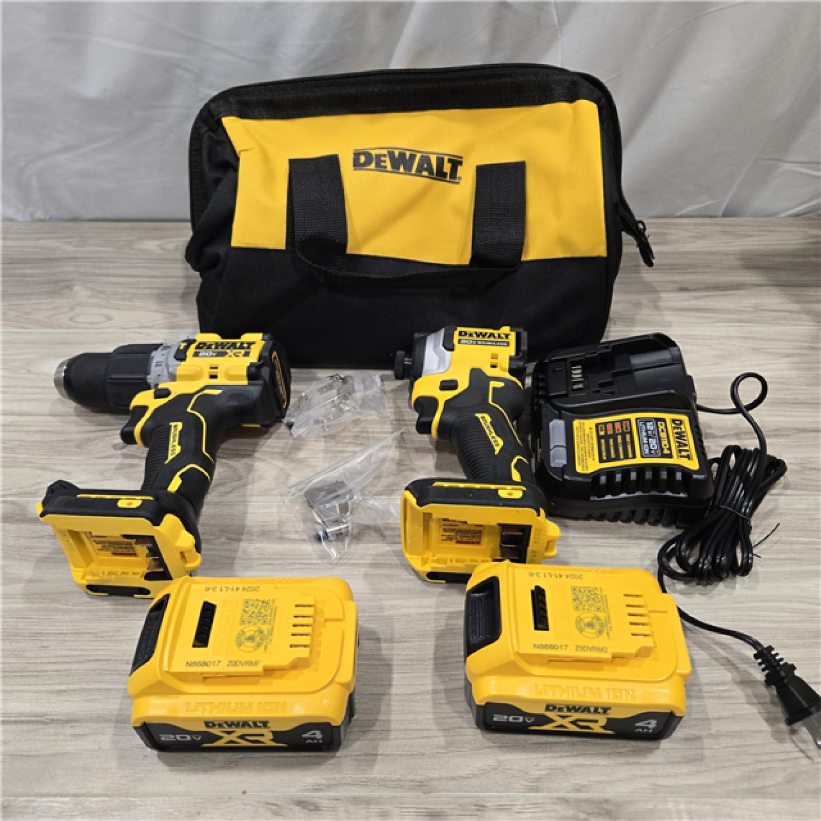 AS-IS DEWALT 20V MAX XR Hammer Drill/ Impact Driver Kit
