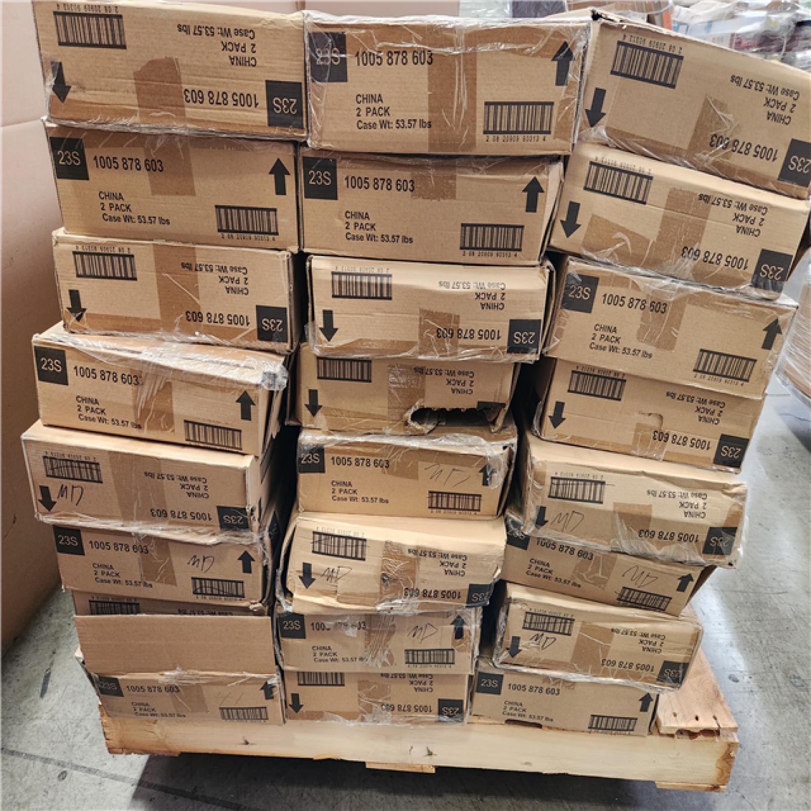 Phoenix Location NEW Everbilt 6 ft. Decorative Shelf Kit Pallet (24-Boxes)