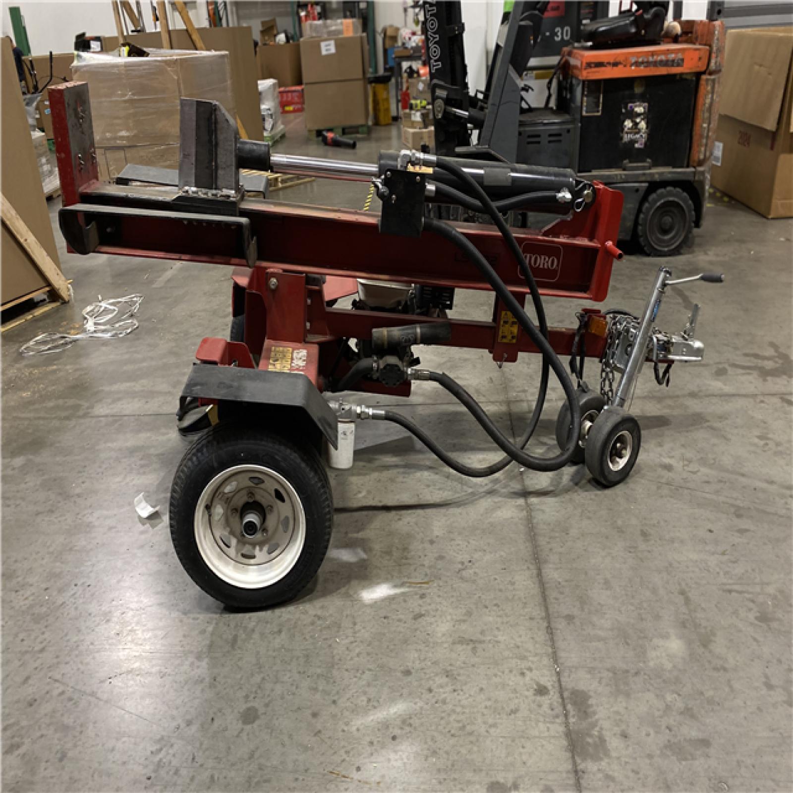 Dallas Location - As-Is TORO LS-922 Log splitter