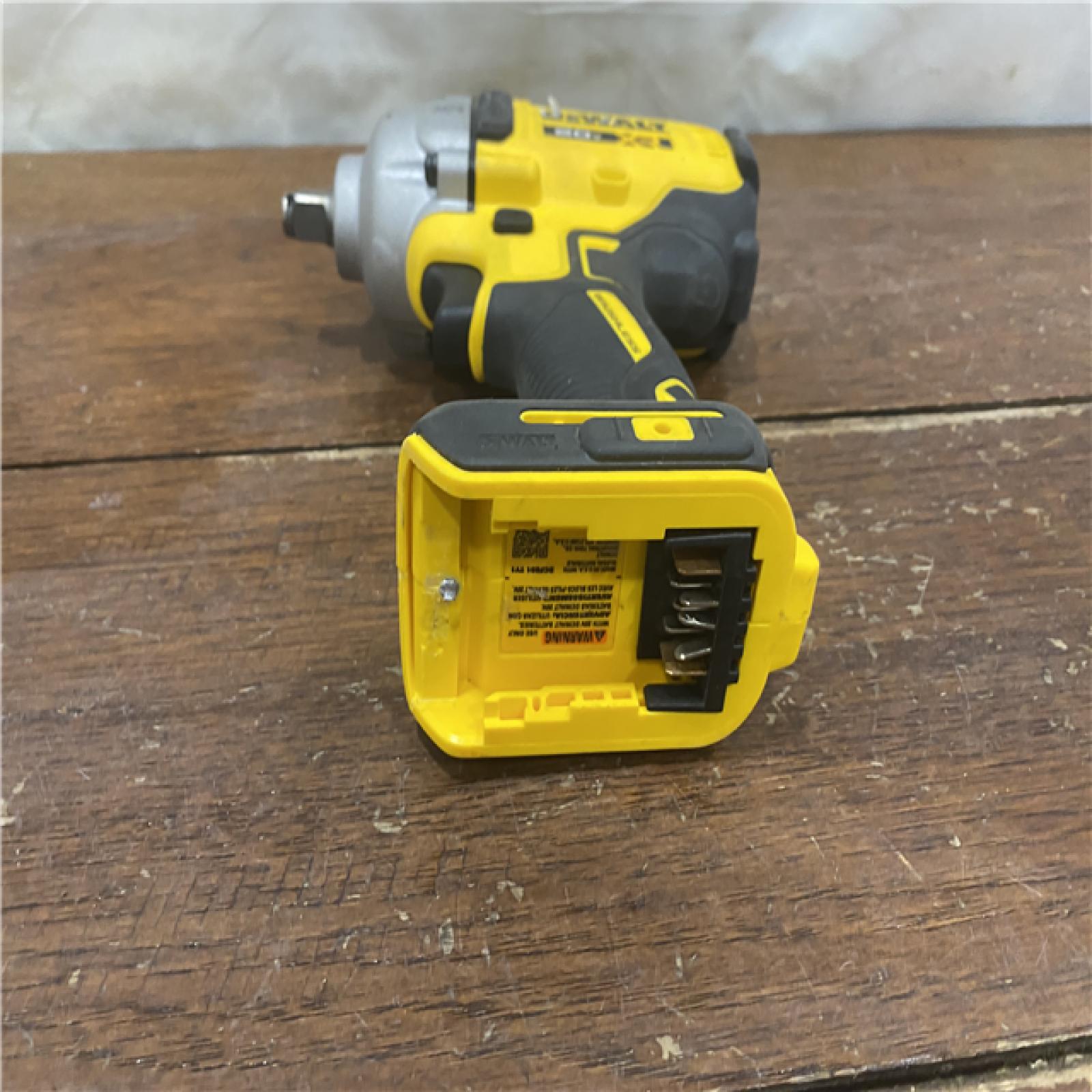 AS-IS Dewalt 20v Max 1/2  Mid-range Impact Wrench  Hog Ring  Tool Only (dcf891b)