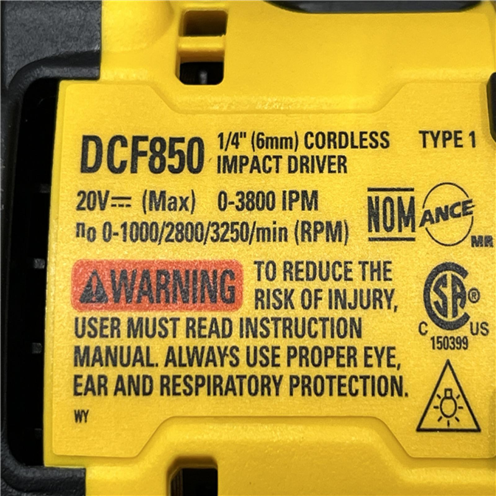 AS-IS DEWALT ATOMIC 20V MAX Lithium-Ion Cordless 1/4 in. Brushless Impact Driver Kit